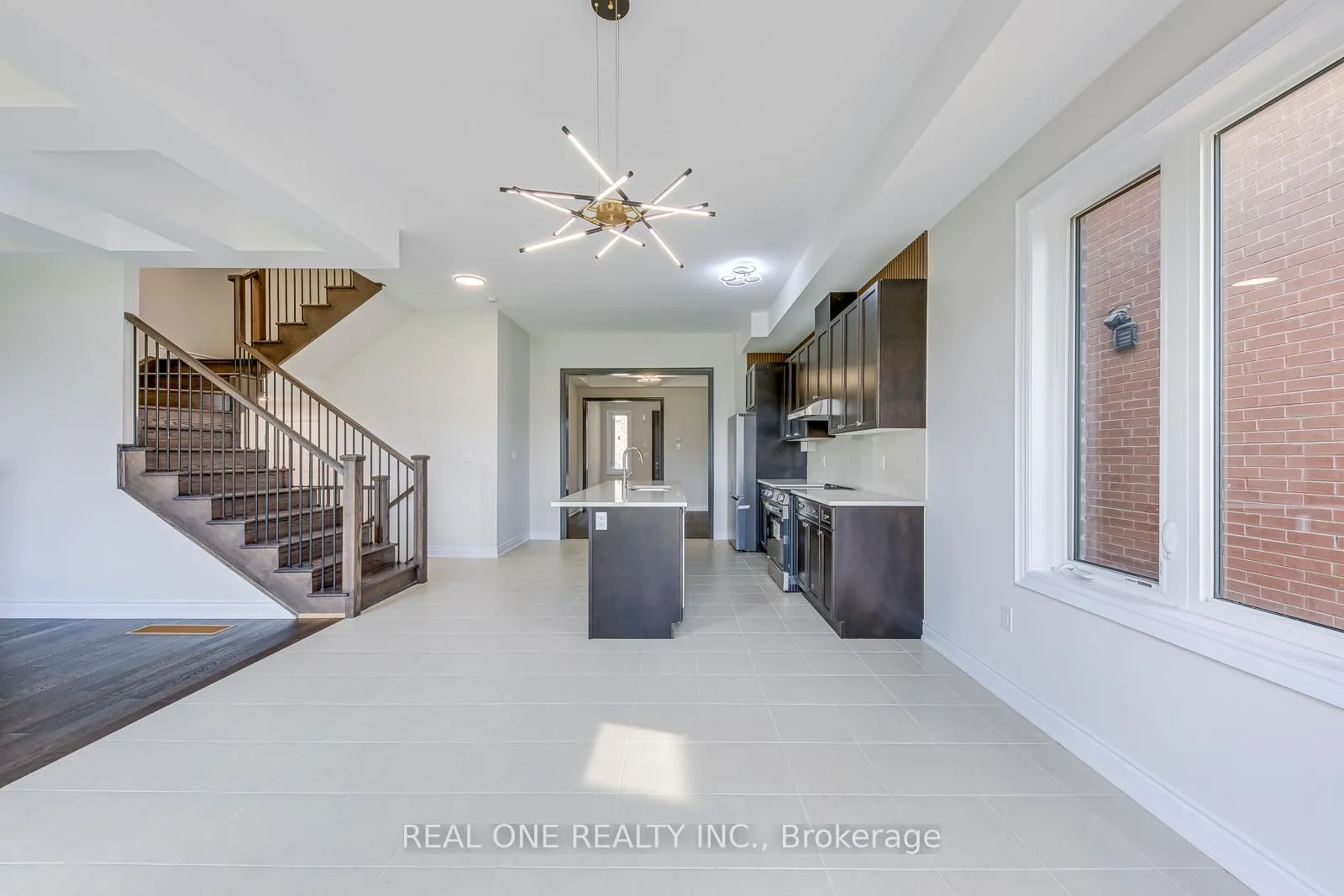 Photo 13 of 3103 Perkins Way, Oakville, Joshua Meadows — HOMEH