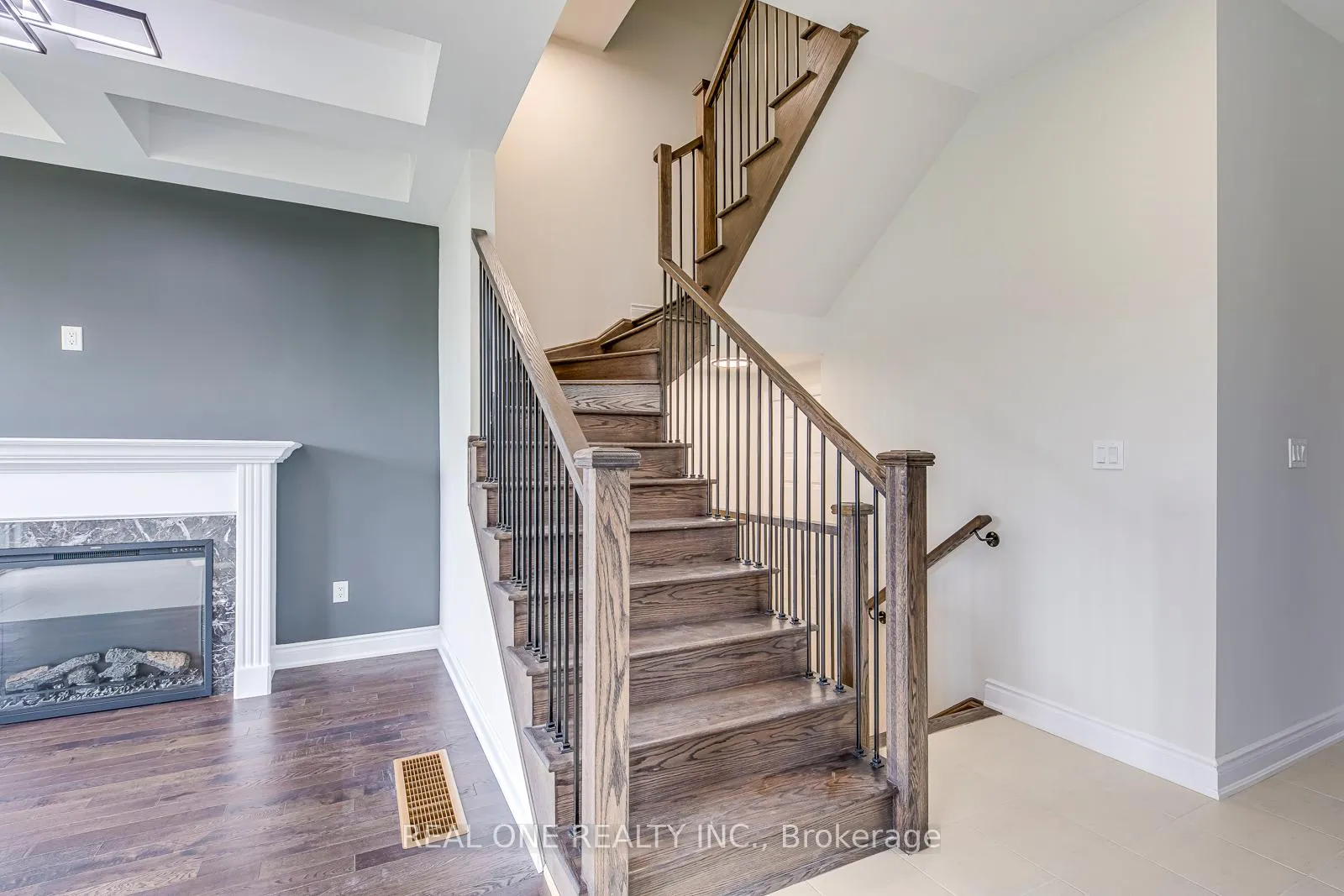 Photo 21 of 3103 Perkins Way, Oakville, Joshua Meadows — HOMEH