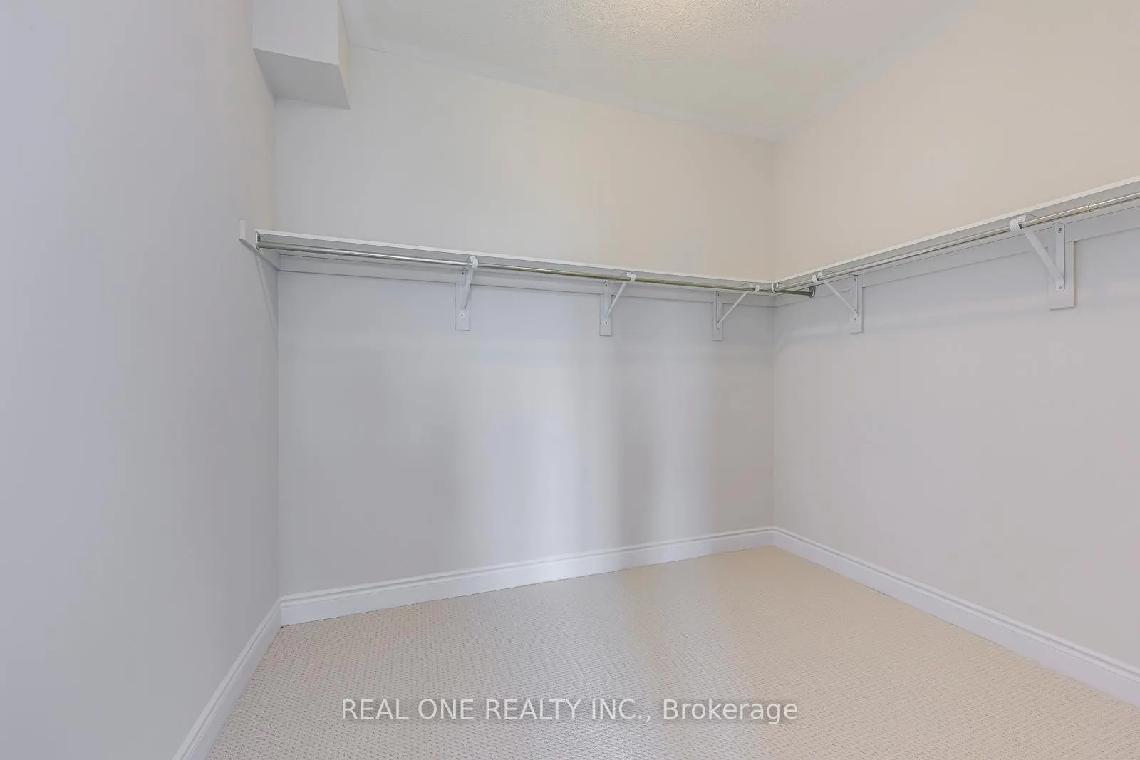 Photo 28 of 3103 Perkins Way, Oakville, Joshua Meadows — HOMEH