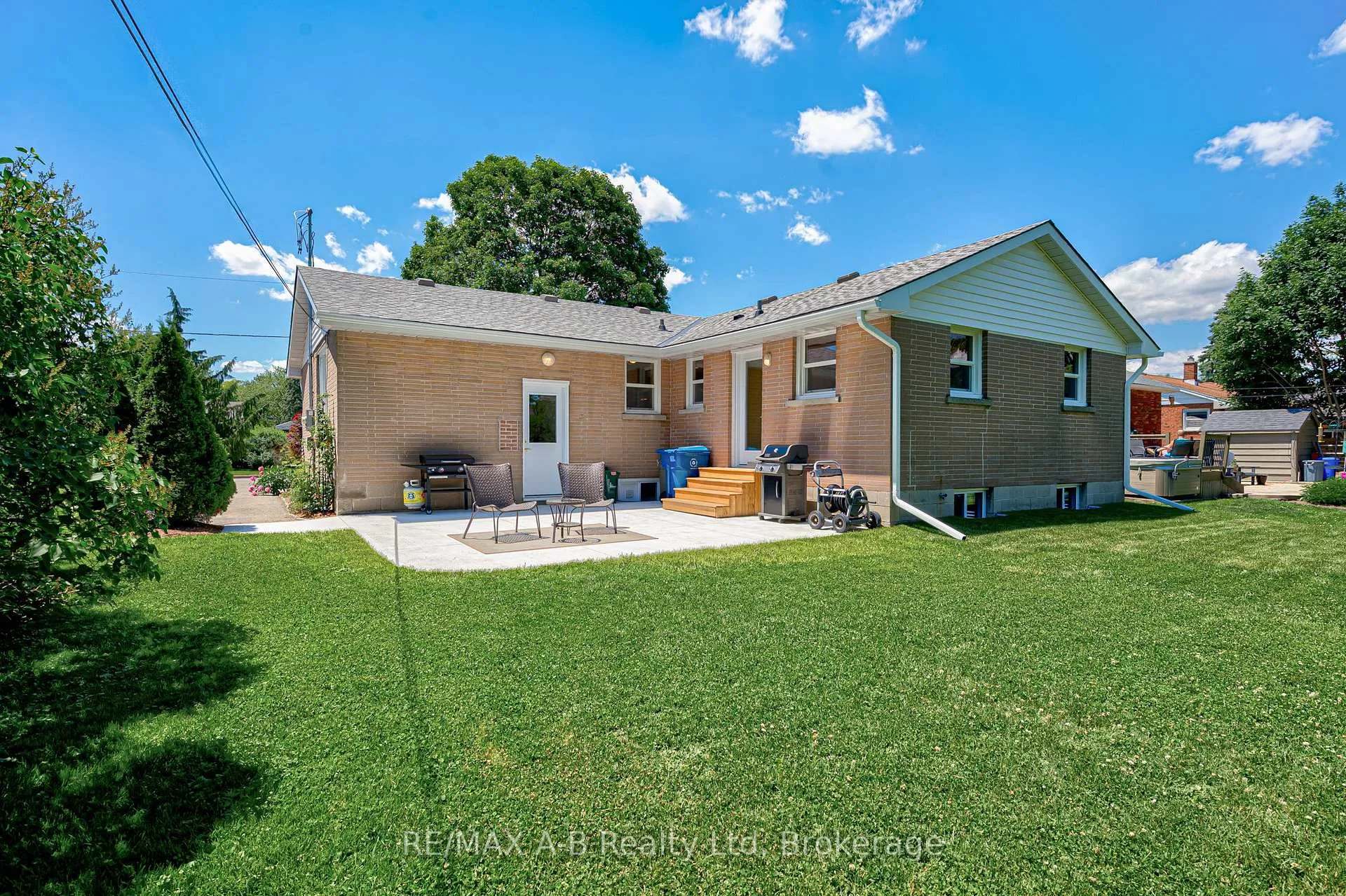 Photo 7 of 138 Woods Street, Stratford — HOMEH