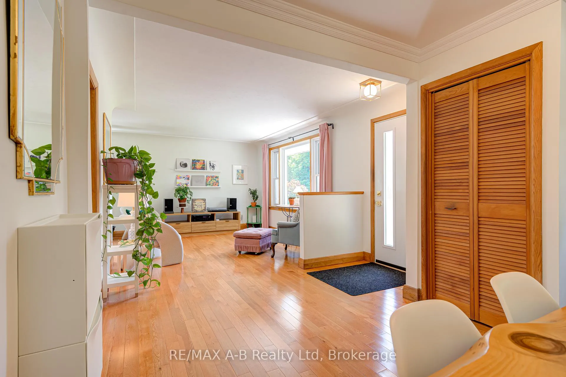 Photo 18 of 138 Woods Street, Stratford — HOMEH