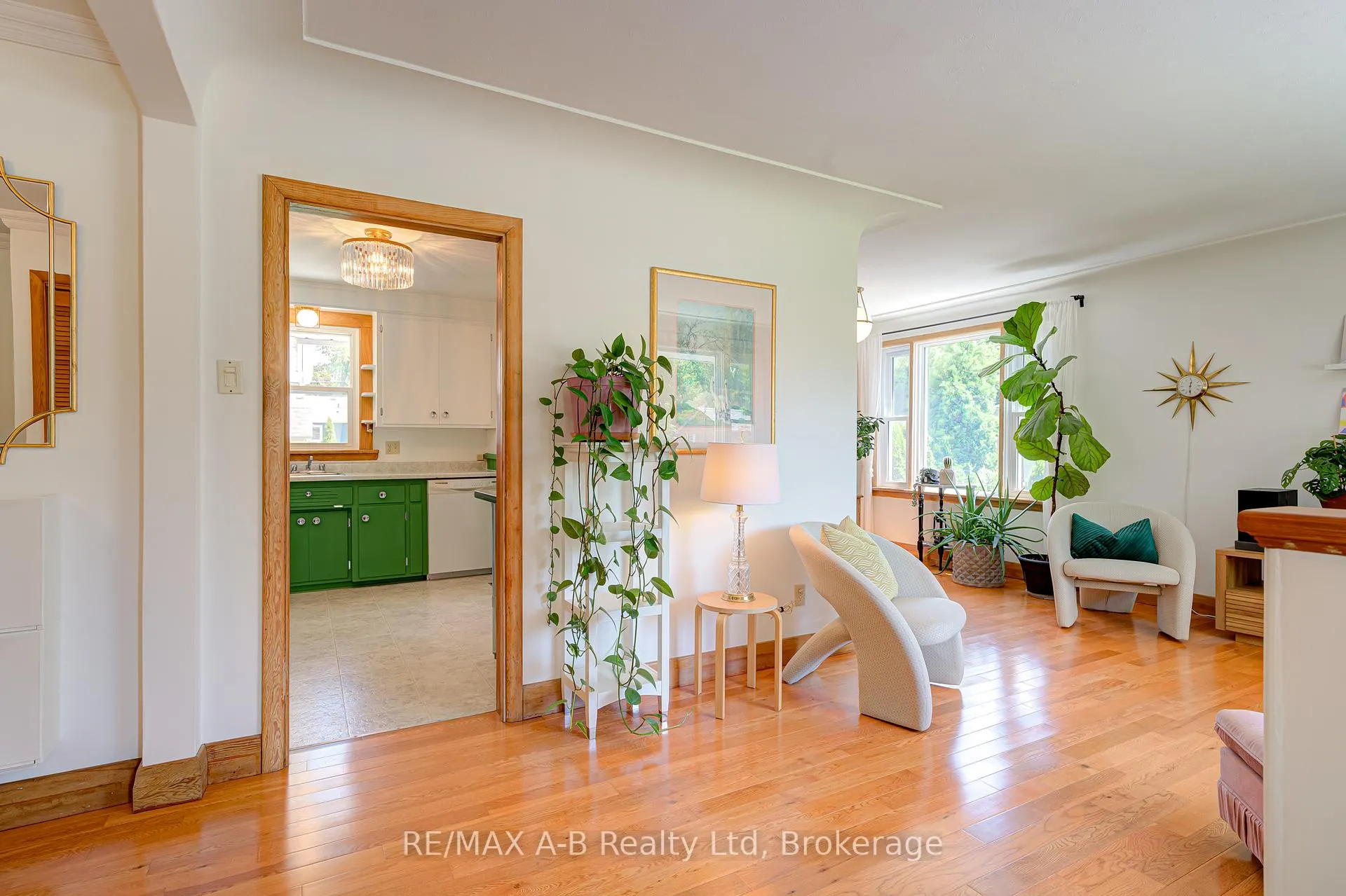 Photo 19 of 138 Woods Street, Stratford — HOMEH