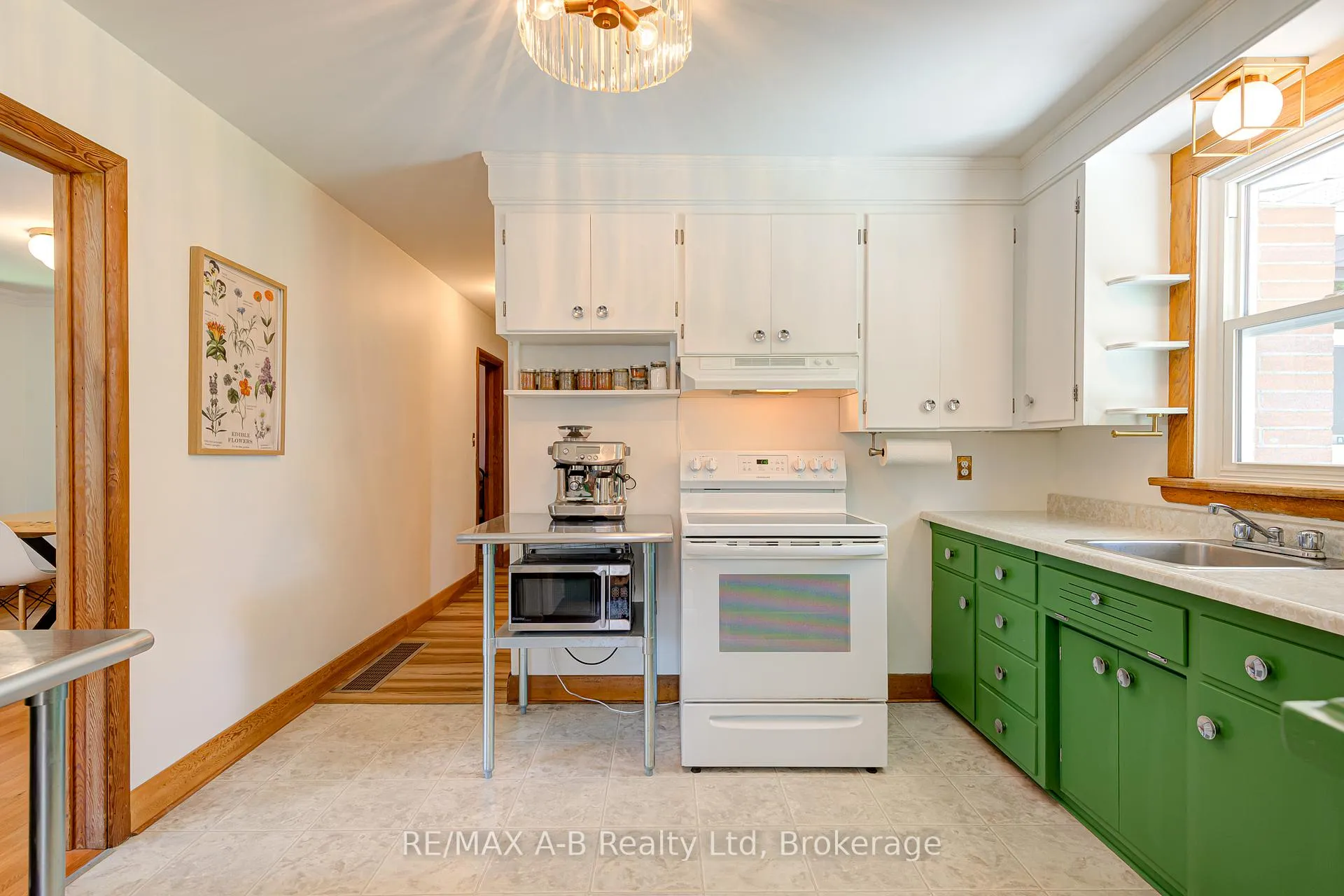 Photo 27 of 138 Woods Street, Stratford — HOMEH