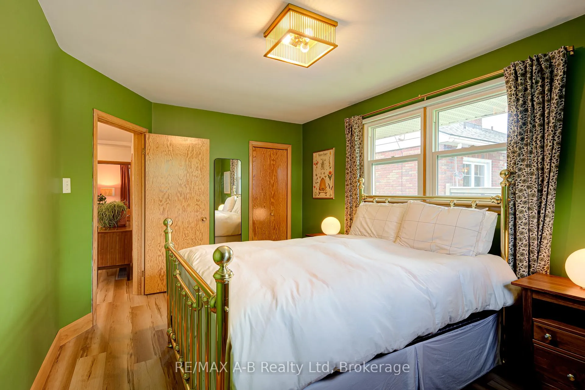 Photo 35 of 138 Woods Street, Stratford — HOMEH