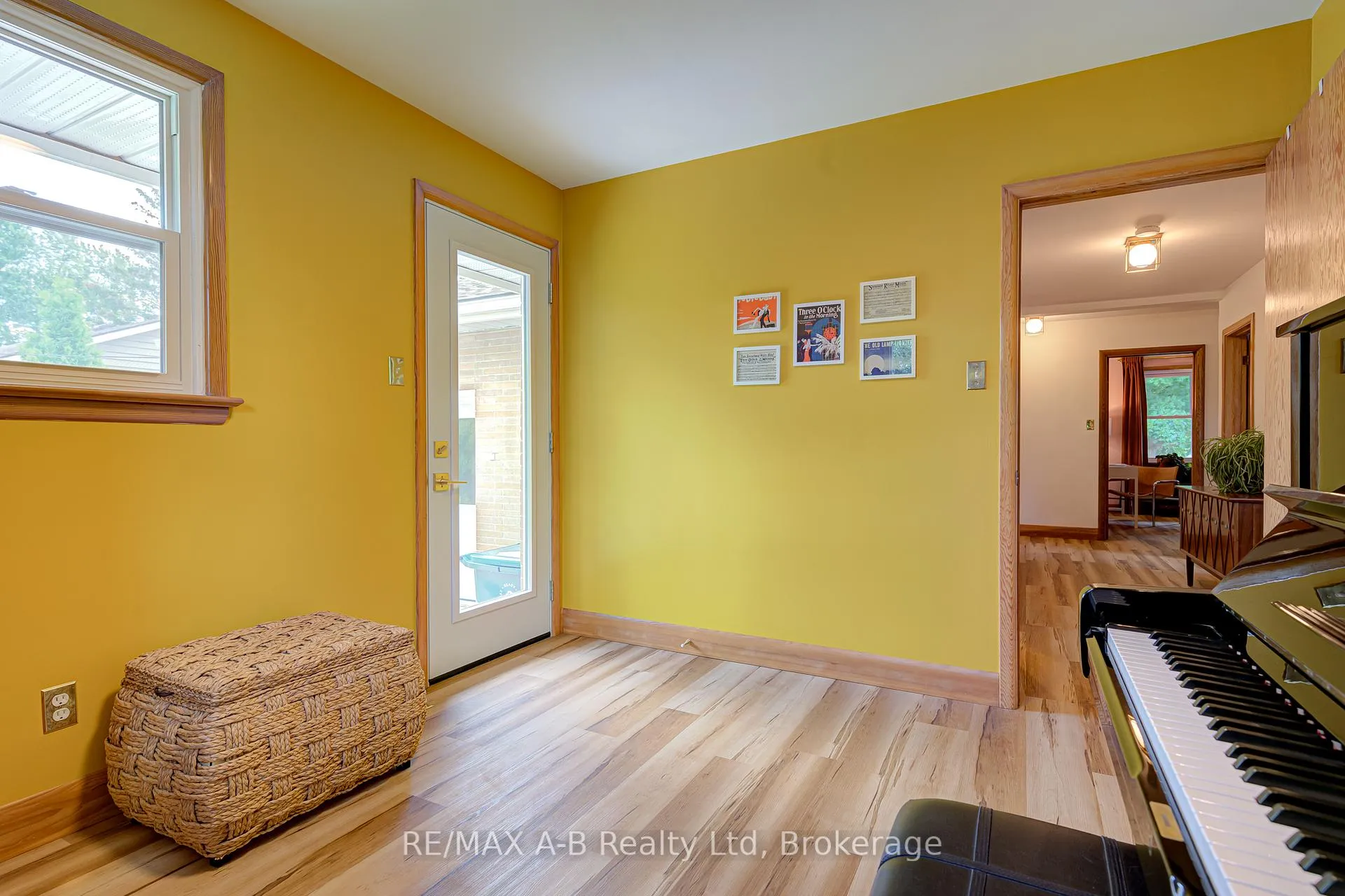 Photo 38 of 138 Woods Street, Stratford — HOMEH