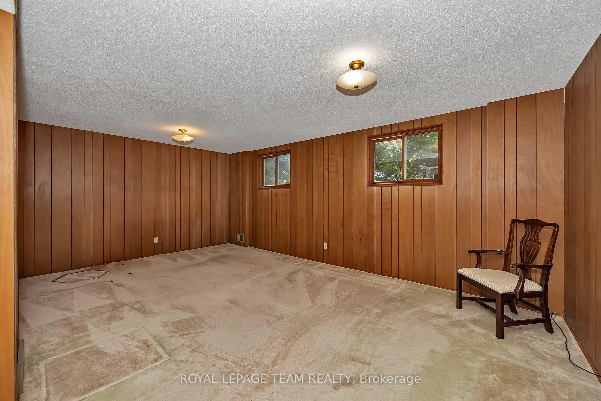 Photo 29 of 38 Elmbank Crescent, Ottawa, Meadowlands/St. Claire Gardens — HOMEH