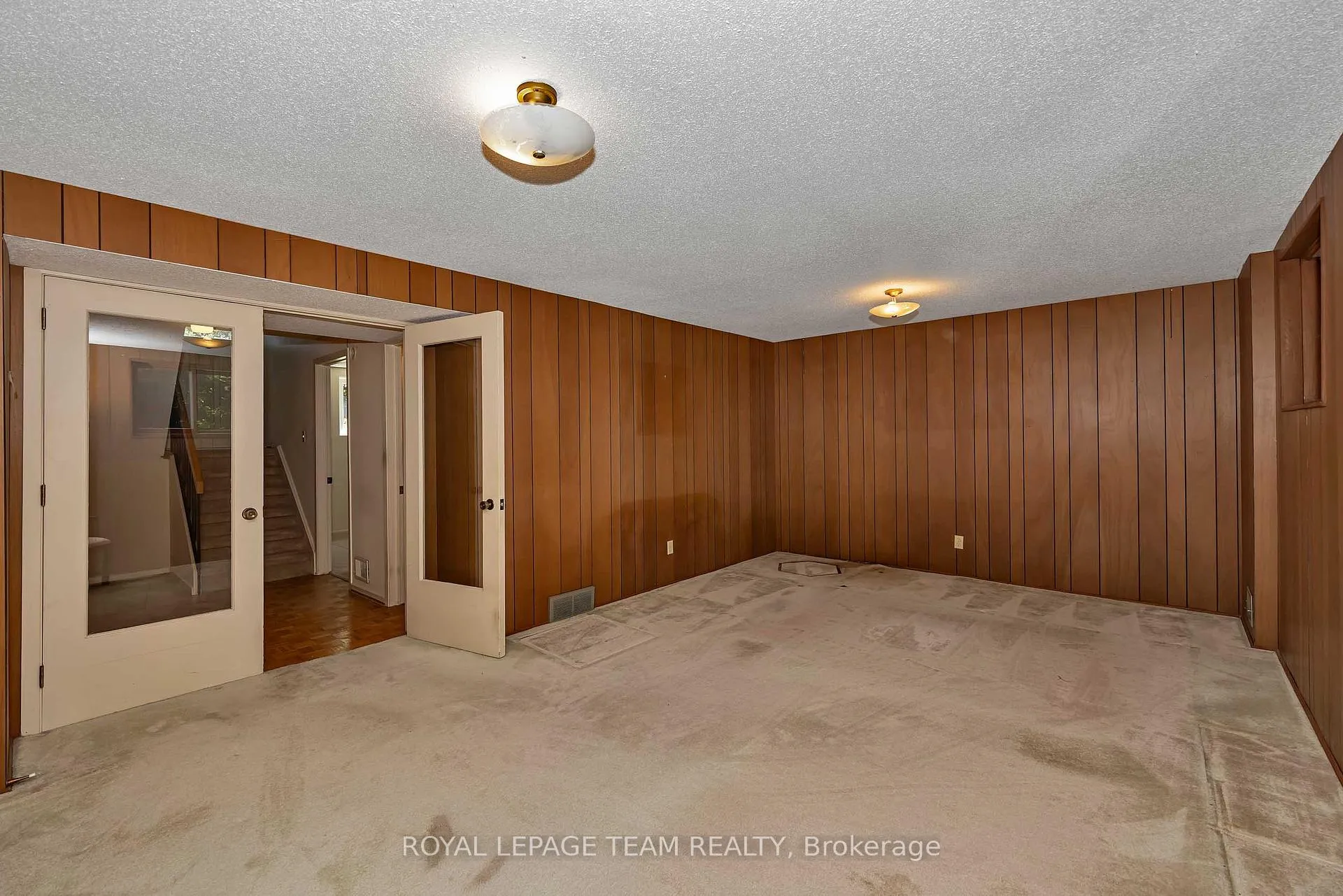 Photo 30 of 38 Elmbank Crescent, Ottawa, Meadowlands/St. Claire Gardens — HOMEH