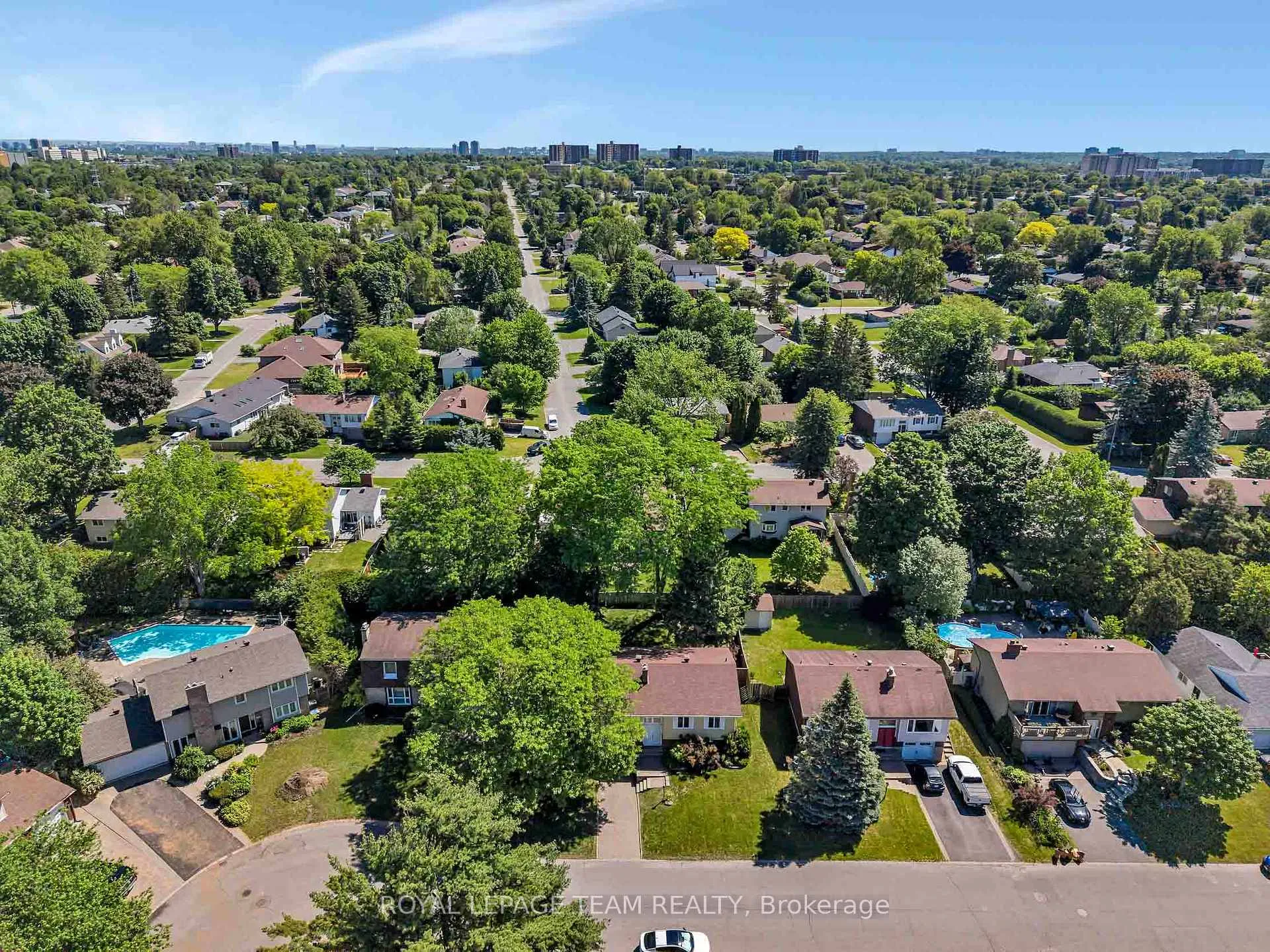 Photo 46 of 38 Elmbank Crescent, Ottawa, Meadowlands/St. Claire Gardens — HOMEH
