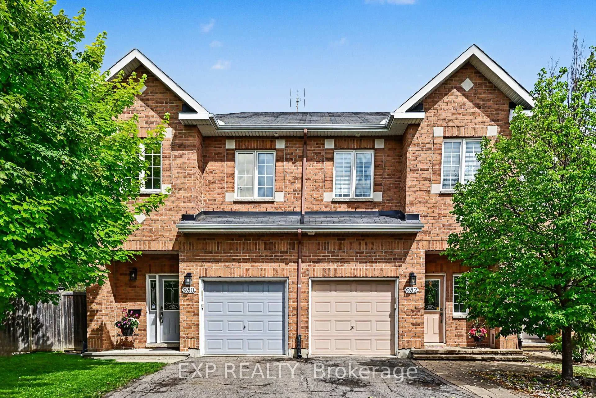 Photo 34 of 930 Torovin Private, Ottawa, Pineview — HOMEH