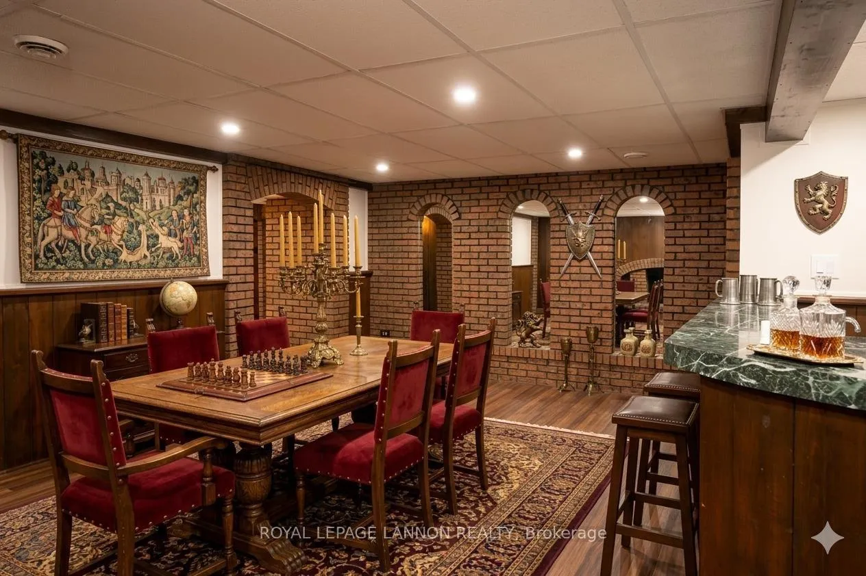 Photo 16 of 124 Riverview Dr W, Thunder Bay, Edgewater Park — HOMEH