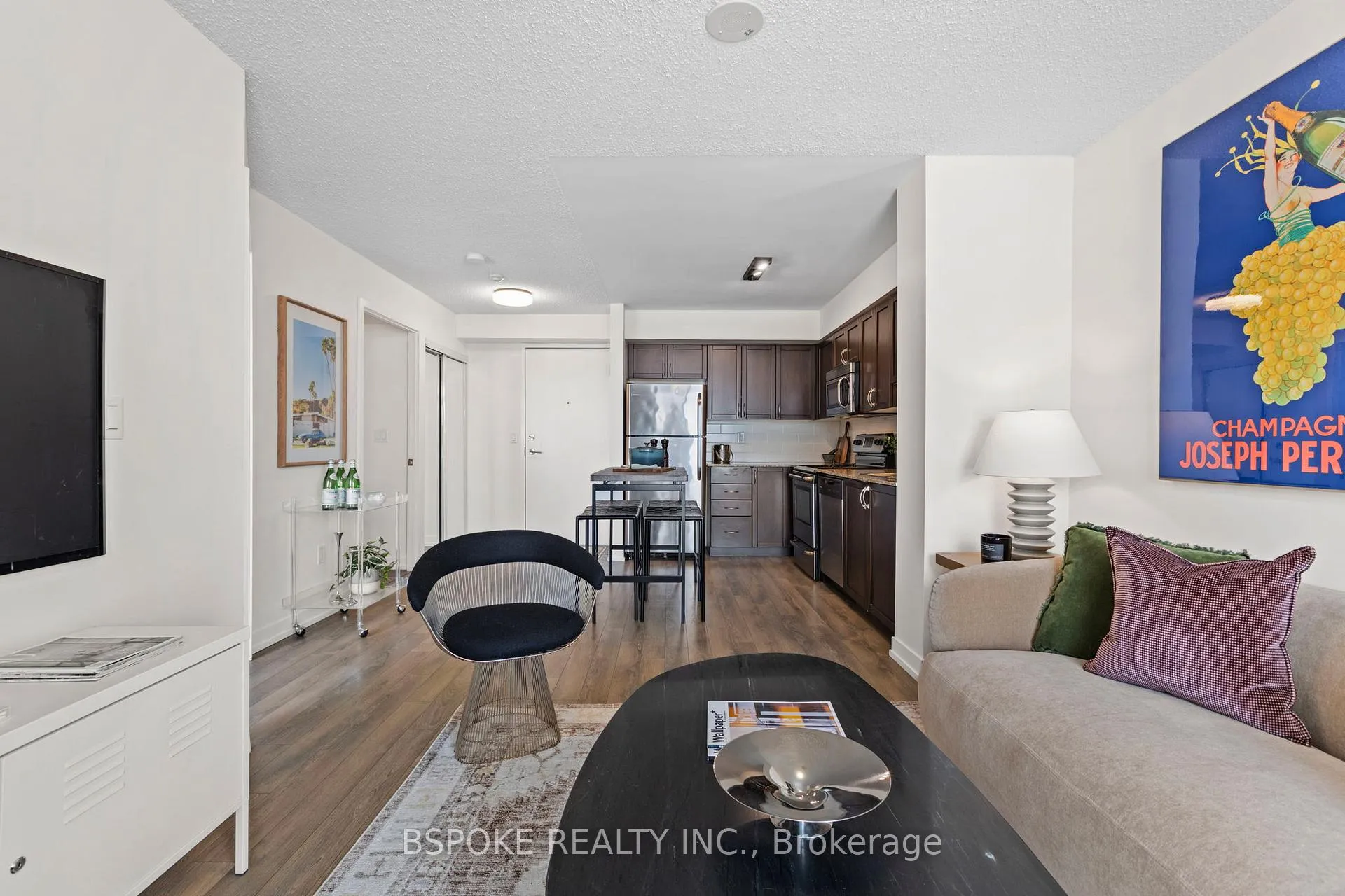 Photo 9 of Unit 722, 812 Lansdowne Avenue, Toronto, Dovercourt-Wallace Emerson-Junction — HOMEH