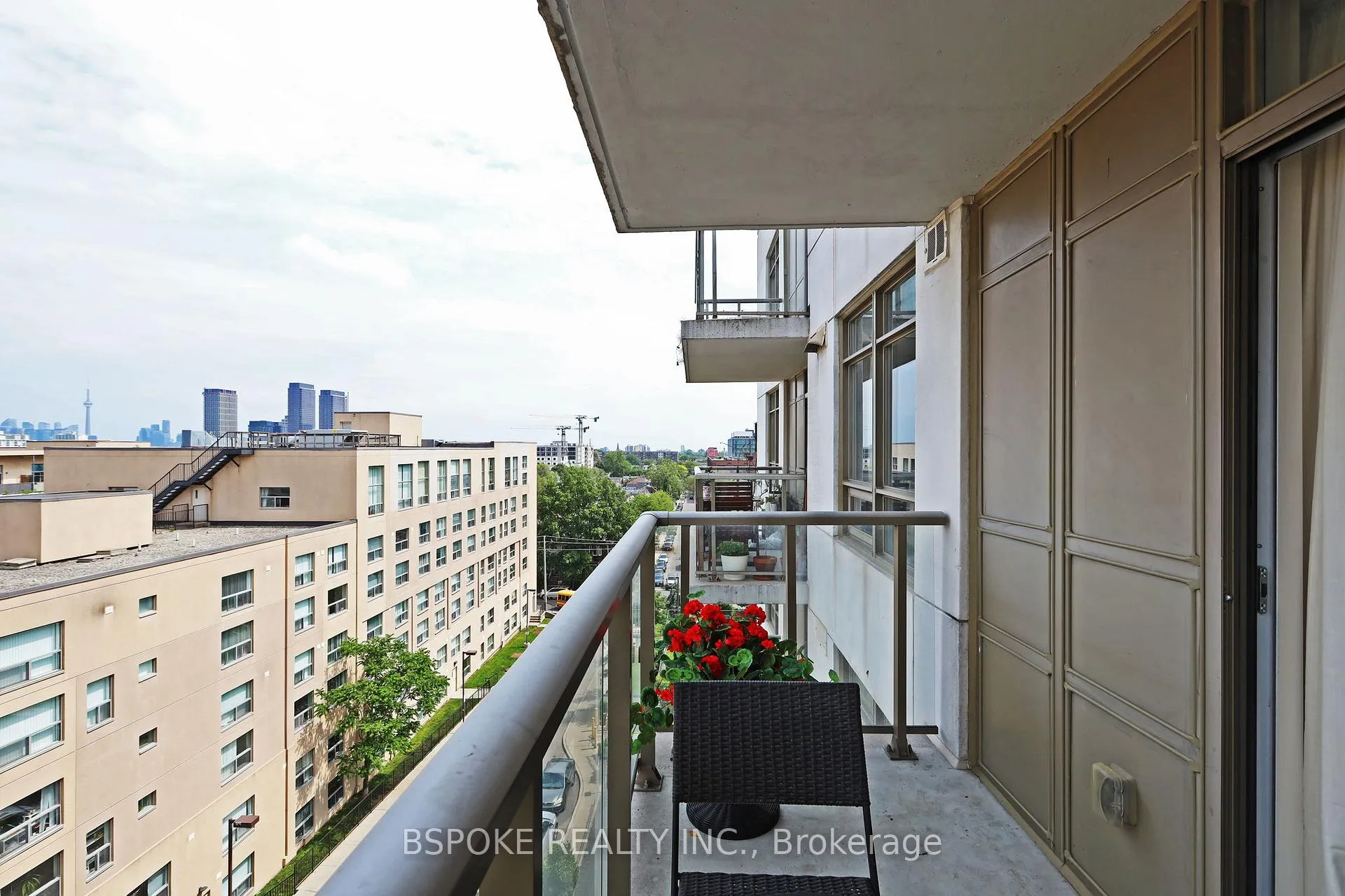 Photo 16 of Unit 722, 812 Lansdowne Avenue, Toronto, Dovercourt-Wallace Emerson-Junction — HOMEH