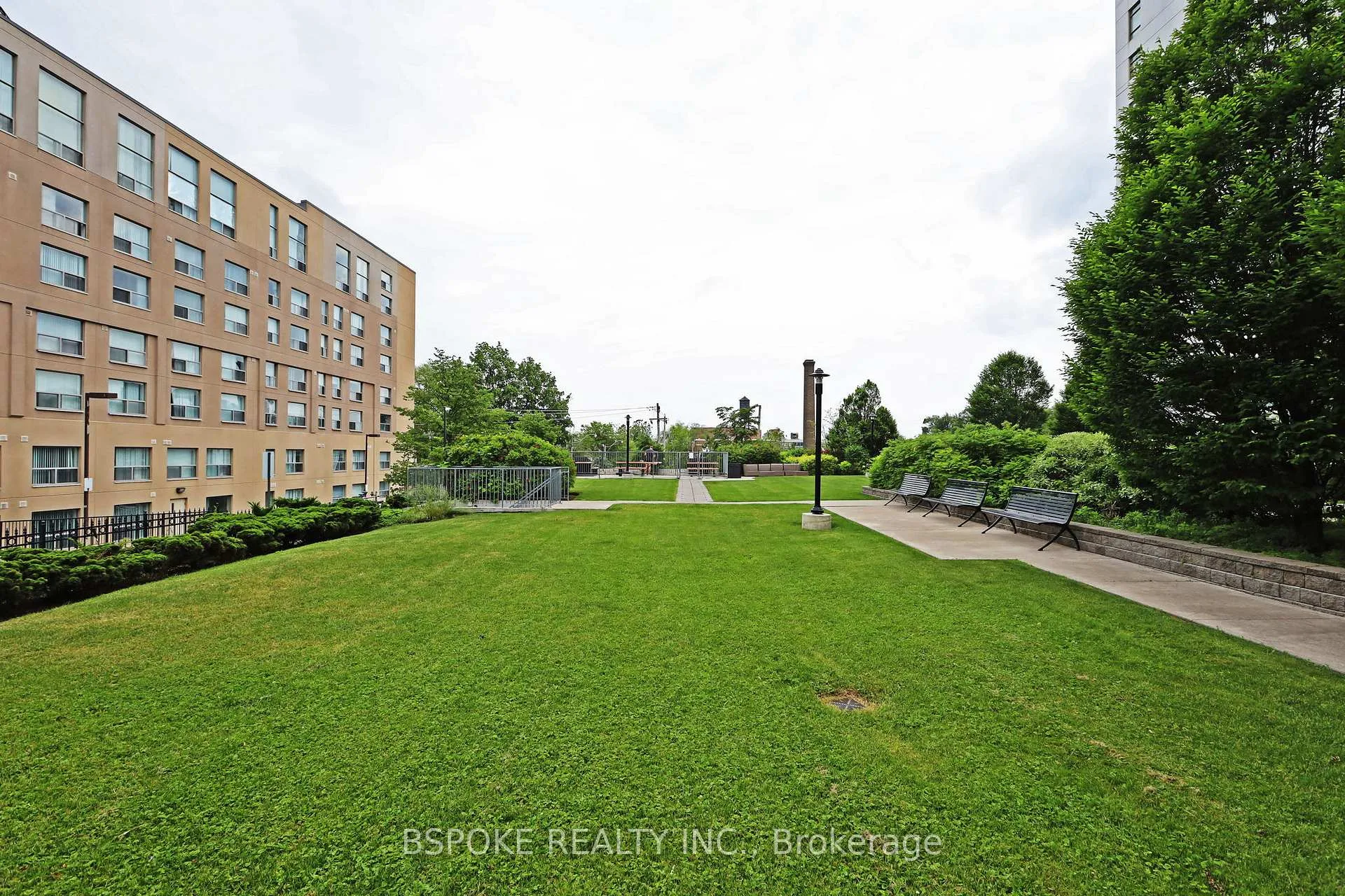 Photo 25 of Unit 722, 812 Lansdowne Avenue, Toronto, Dovercourt-Wallace Emerson-Junction — HOMEH