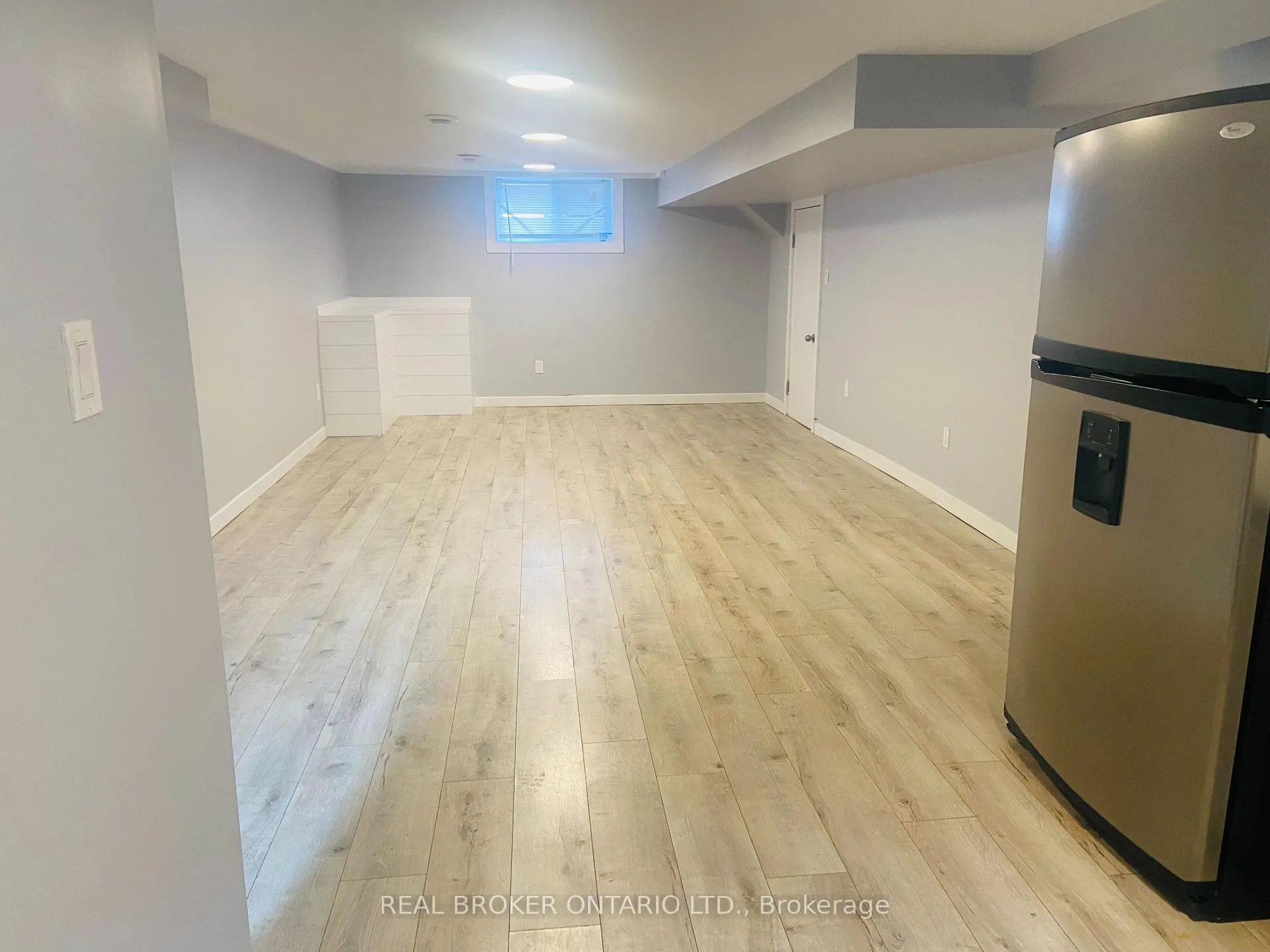 Photo 6 of 57 Hoover Crescent, Orillia — HOMEH
