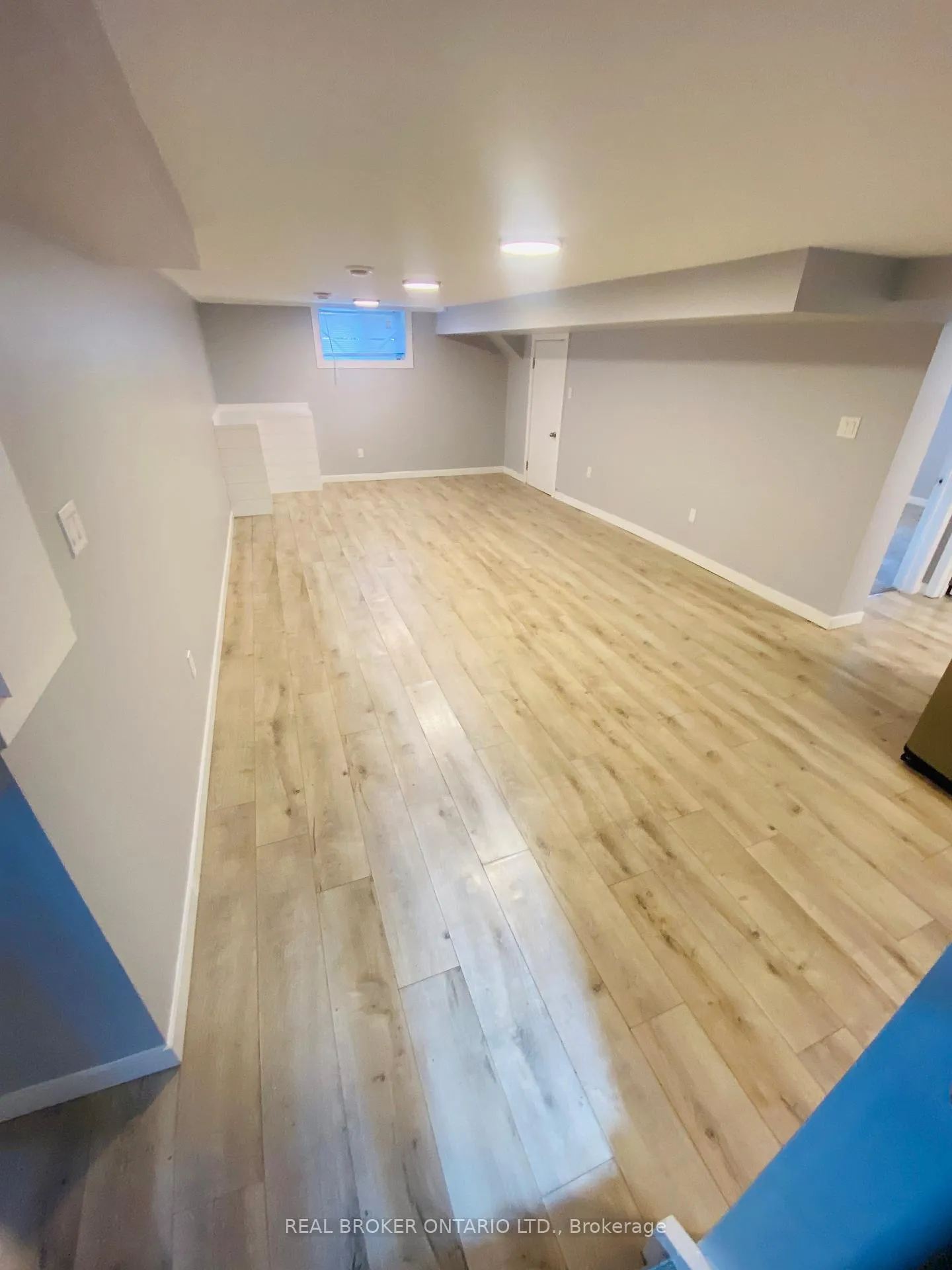 Photo 7 of 57 Hoover Crescent, Orillia — HOMEH