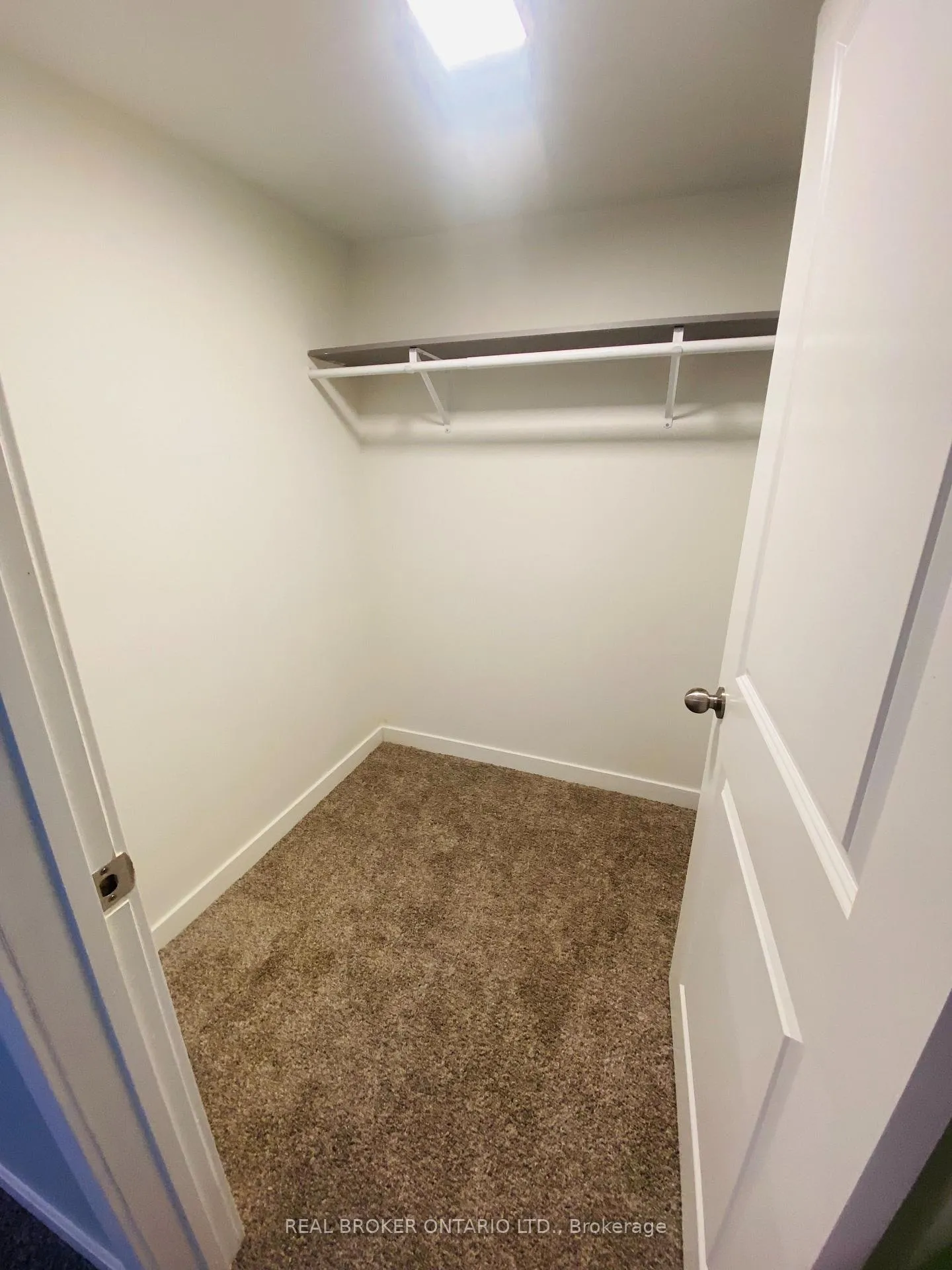 Photo 14 of 57 Hoover Crescent, Orillia — HOMEH