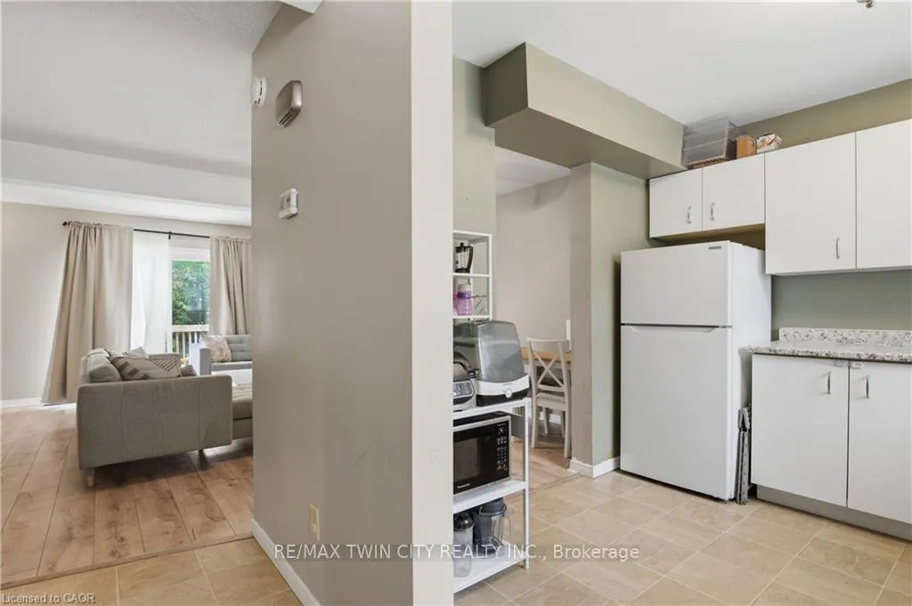Photo 6 of Unit 15, 255 Northlake Drive, Waterloo — HOMEH
