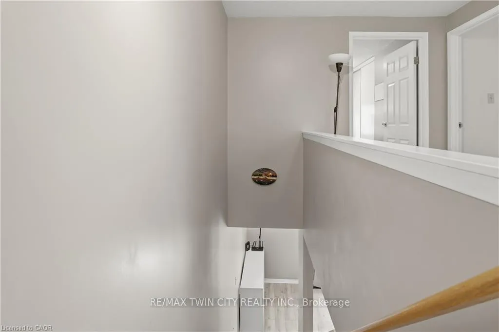 Photo 12 of Unit 15, 255 Northlake Drive, Waterloo — HOMEH