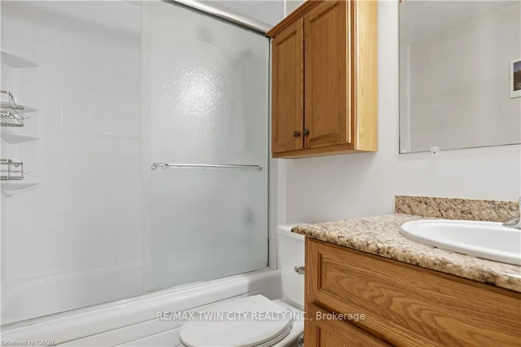 Photo 16 of Unit 15, 255 Northlake Drive, Waterloo — HOMEH