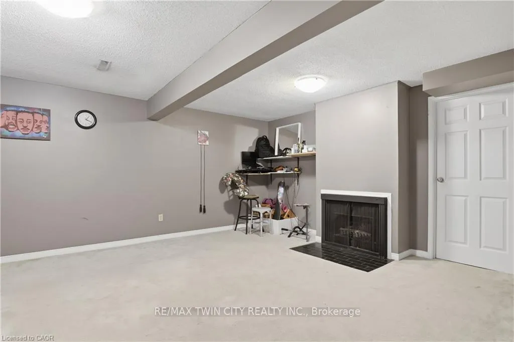 Photo 24 of Unit 15, 255 Northlake Drive, Waterloo — HOMEH