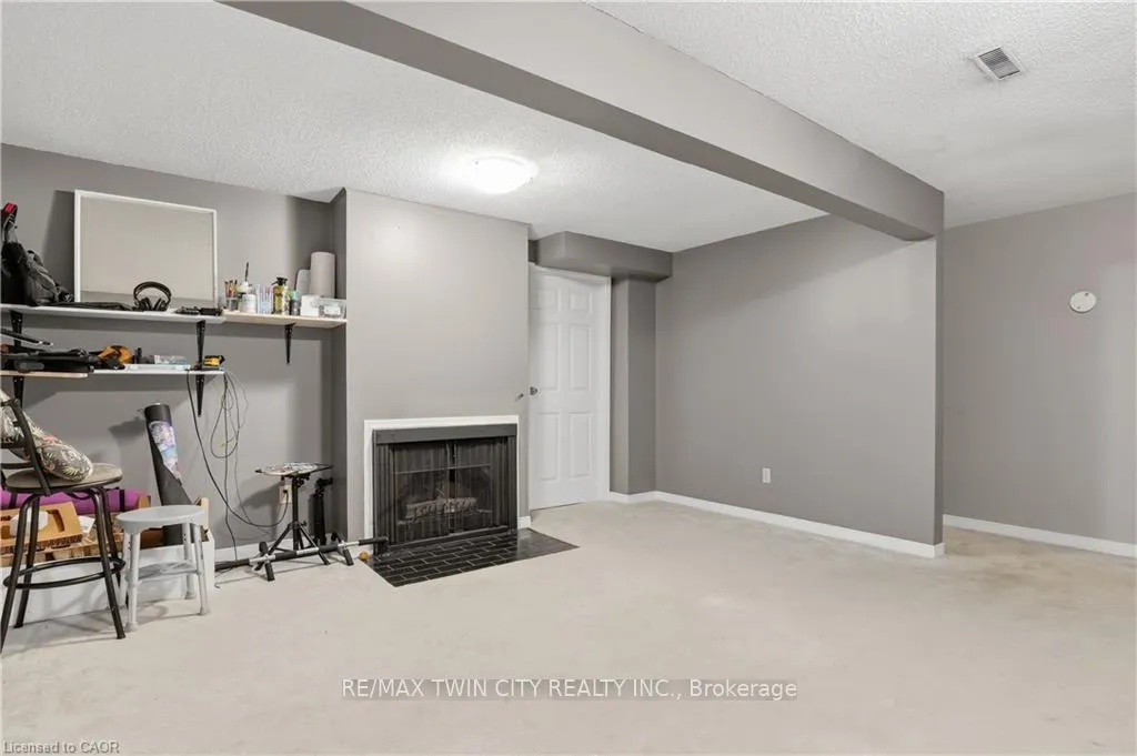 Photo 25 of Unit 15, 255 Northlake Drive, Waterloo — HOMEH