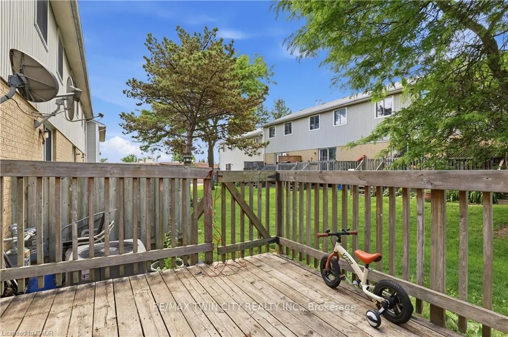 Photo 30 of Unit 15, 255 Northlake Drive, Waterloo — HOMEH