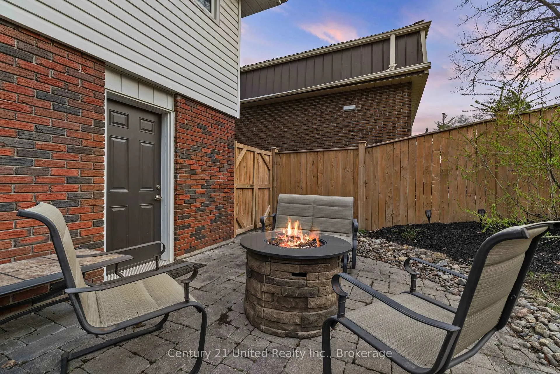 Photo 28 of 1227 Cartier Boulevard, Peterborough, Northcrest Ward 5 — HOMEH