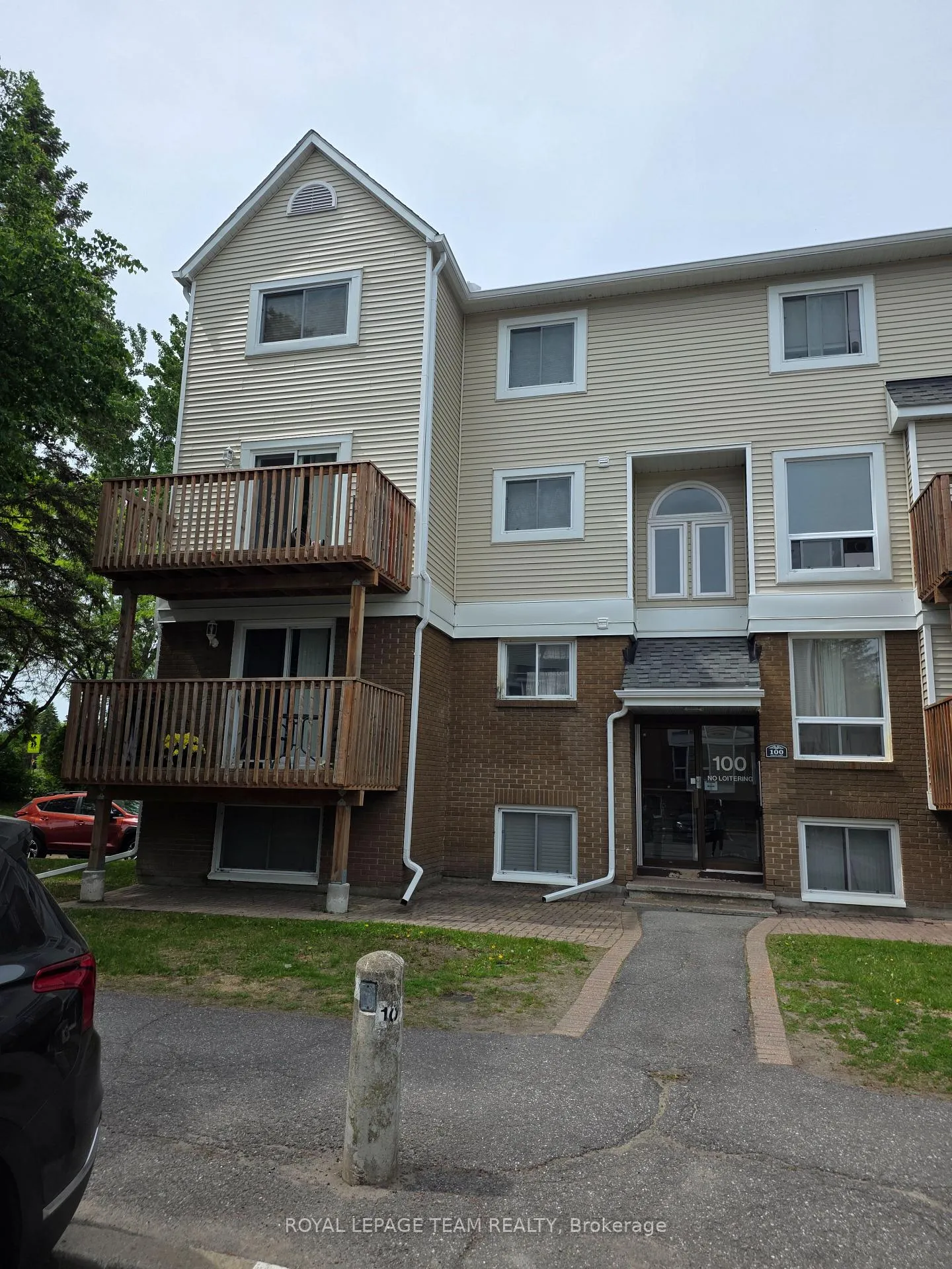 Photo 1 of Unit 2, 100 Fenerty Court E, Ottawa, Kanata - Katimavik — HOMEH