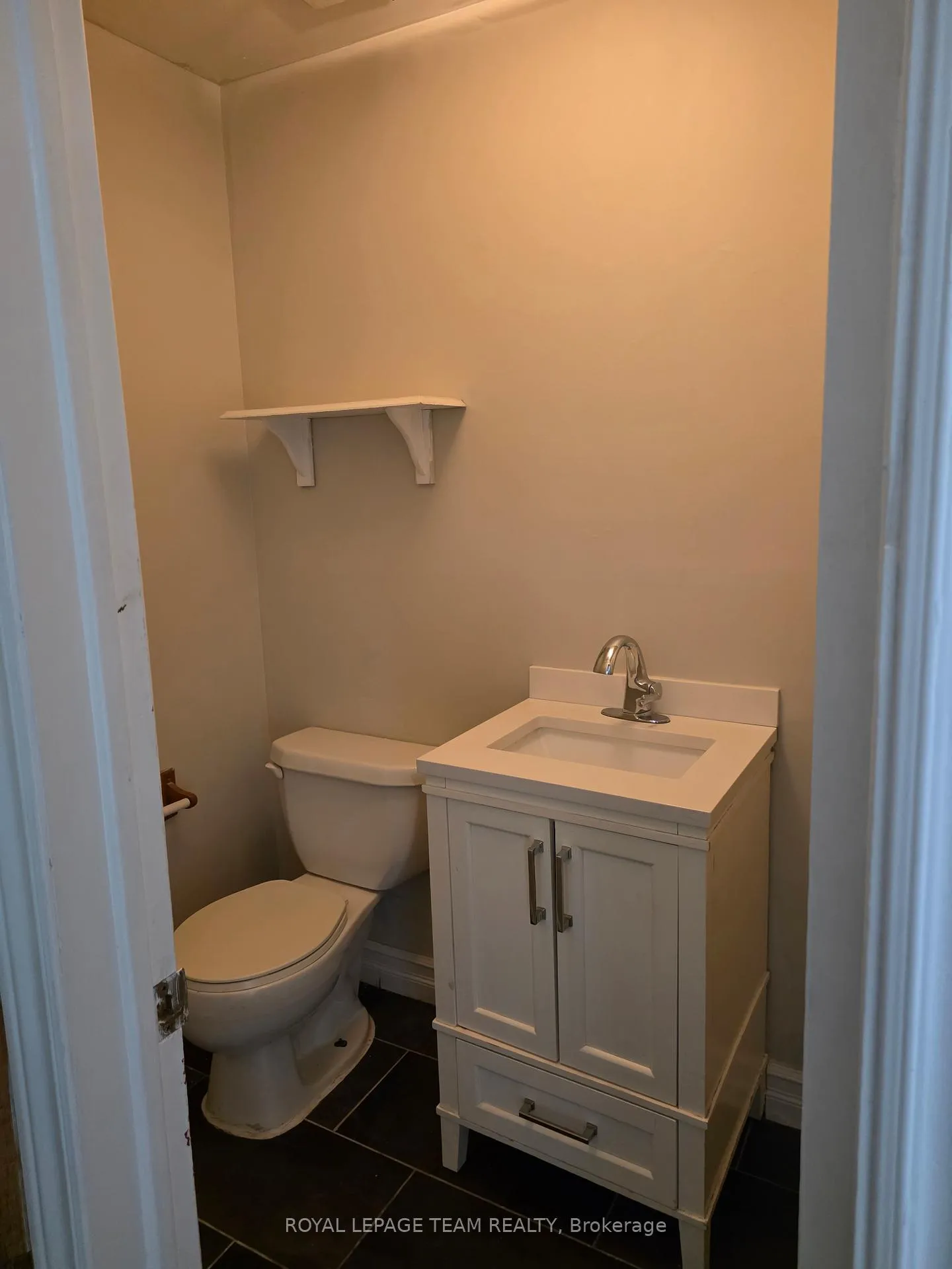 Photo 3 of Unit 2, 100 Fenerty Court E, Ottawa, Kanata - Katimavik — HOMEH