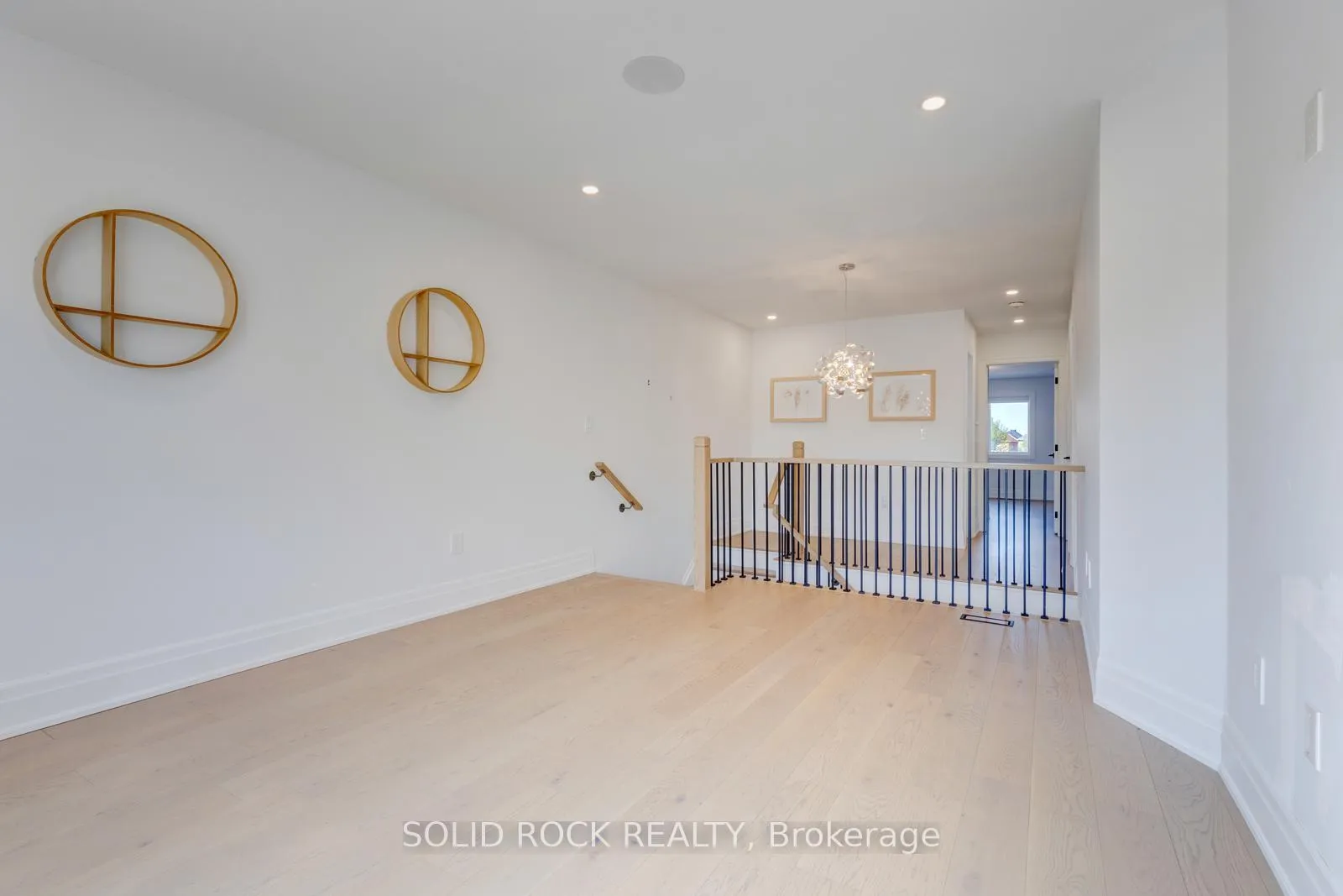 Photo 22 of 75 Tarquini Crescent, Caledon, Bolton West — HOMEH