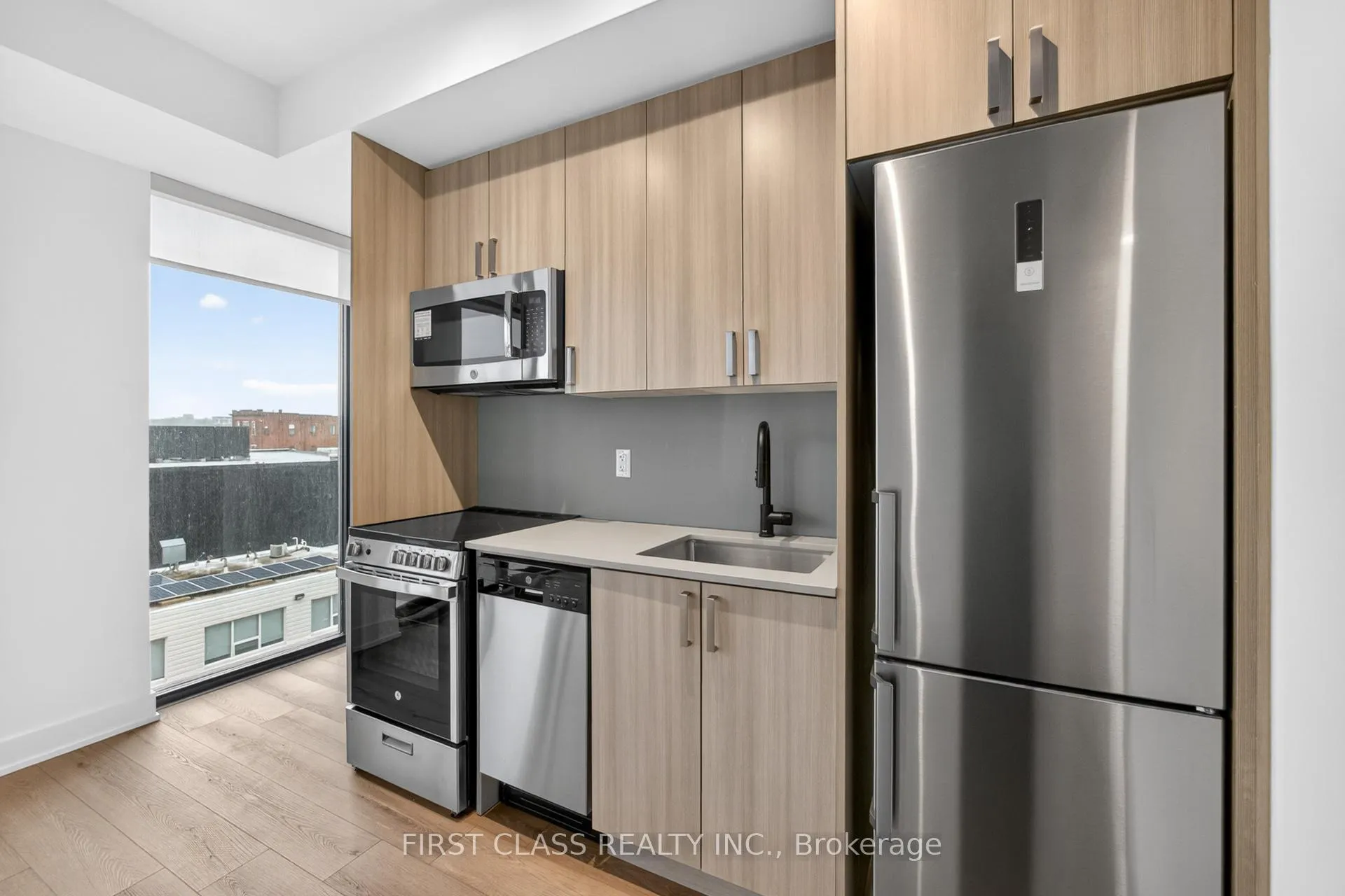 Photo 15 of Unit 512, 758 Dovercourt Road, Toronto, Dovercourt-Wallace Emerson-Junction — HOMEH