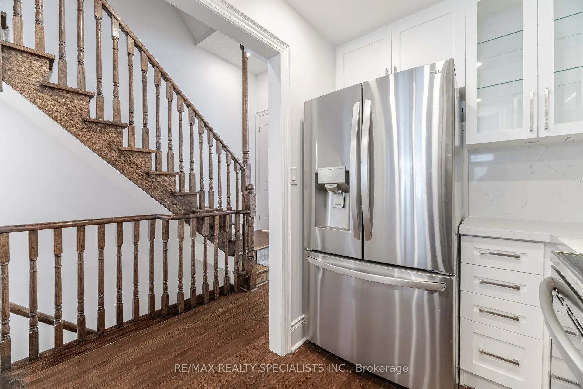 Photo 6 of 8C Clairtrell Road, North York, Willowdale East — HOMEH