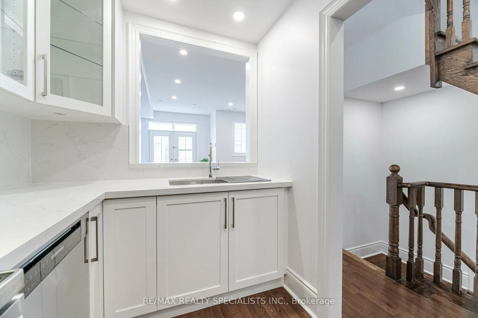 Photo 8 of 8C Clairtrell Road, North York, Willowdale East — HOMEH