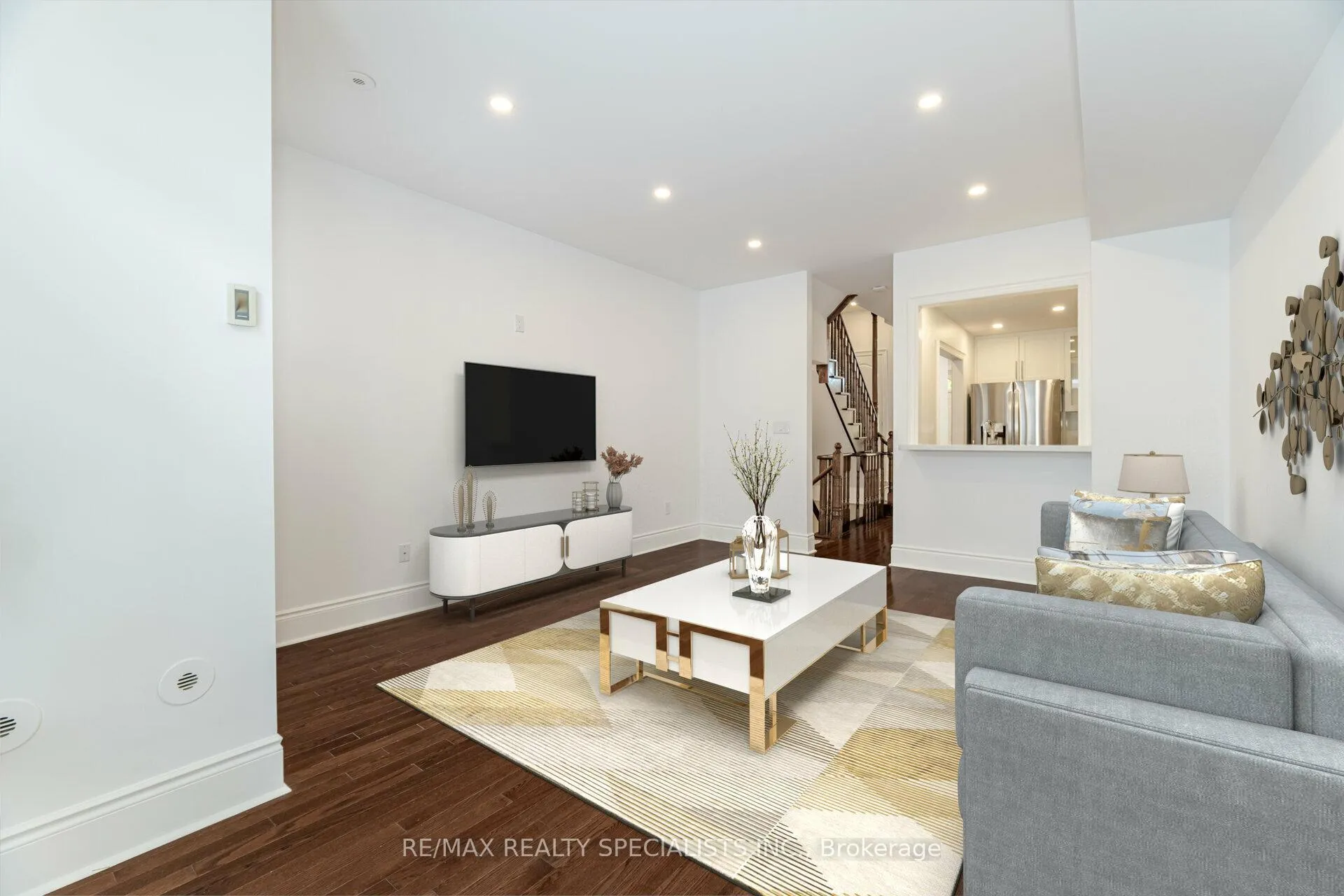 Photo 9 of 8C Clairtrell Road, North York, Willowdale East — HOMEH