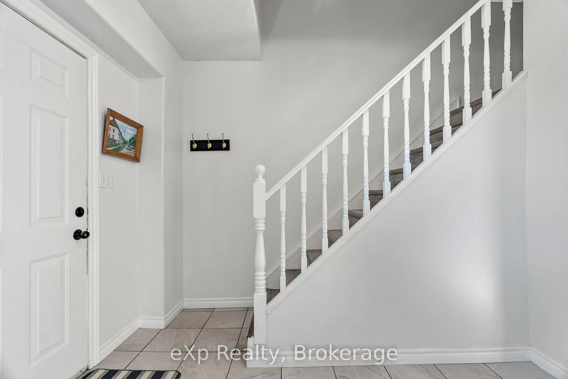 Photo 8 of 63 Guelph Street, Stratford — HOMEH