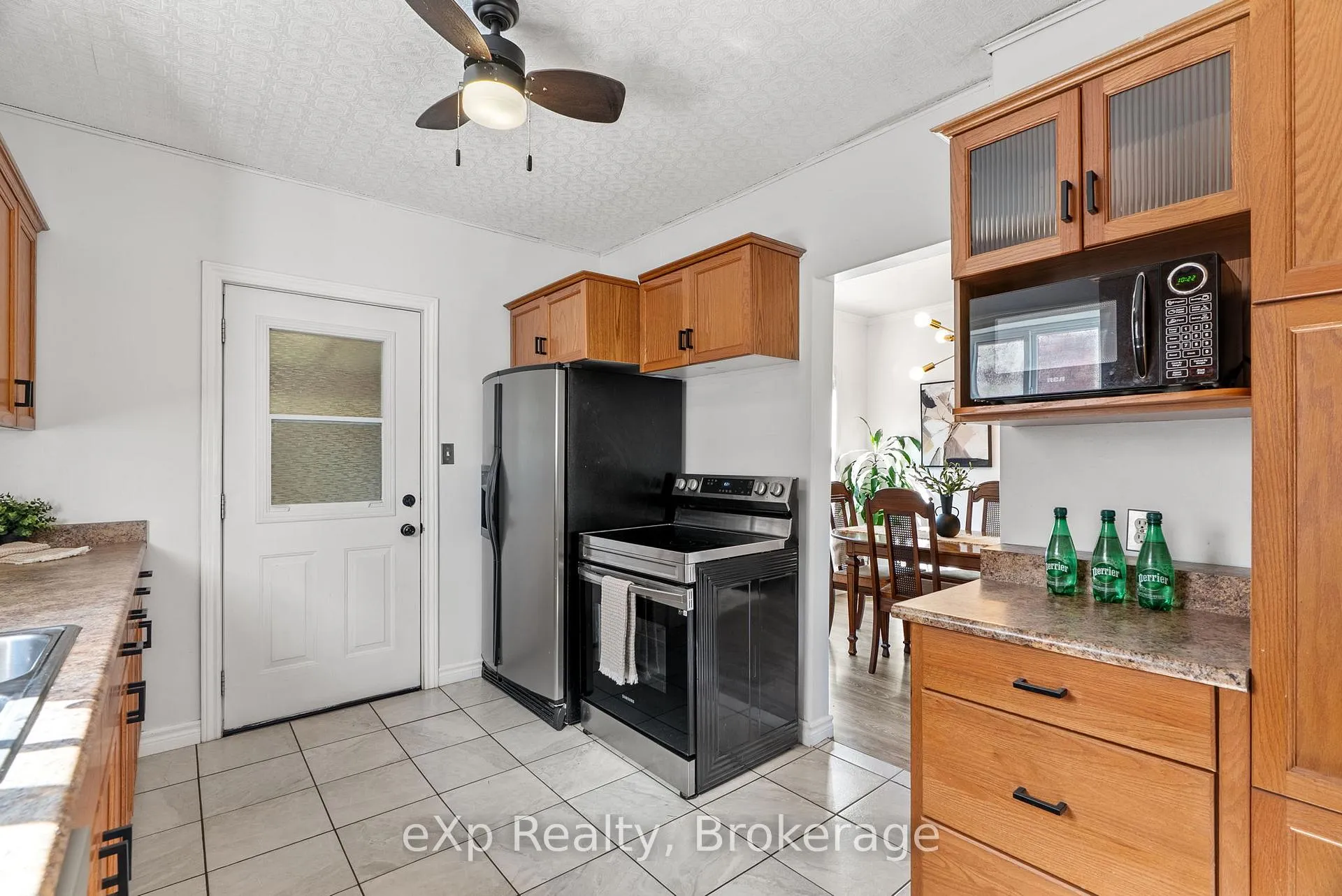 Photo 16 of 63 Guelph Street, Stratford — HOMEH