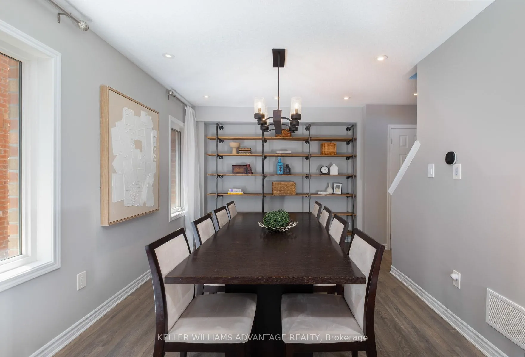 Photo 19 of 98 Howe Avenue, Scarborough, Clairlea-Birchmount — HOMEH