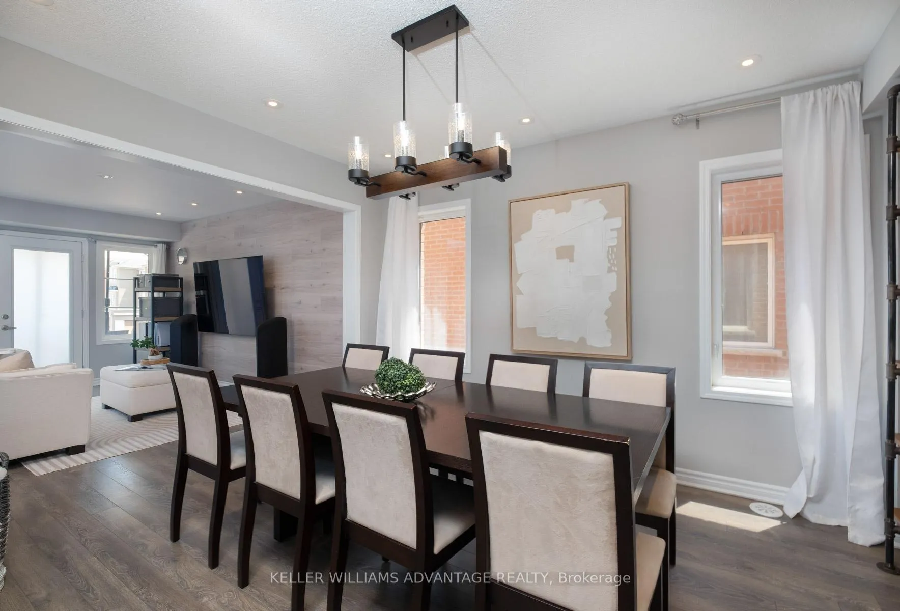 Photo 20 of 98 Howe Avenue, Scarborough, Clairlea-Birchmount — HOMEH
