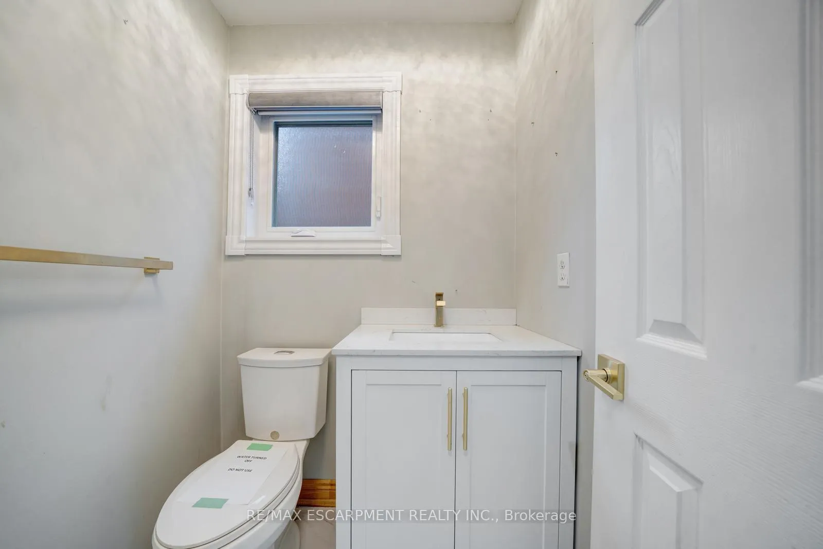 Photo 12 of 84 Andriana Crescent, Markham, Box Grove — HOMEH