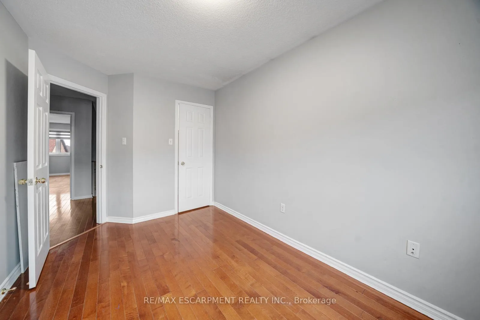 Photo 23 of 84 Andriana Crescent, Markham, Box Grove — HOMEH