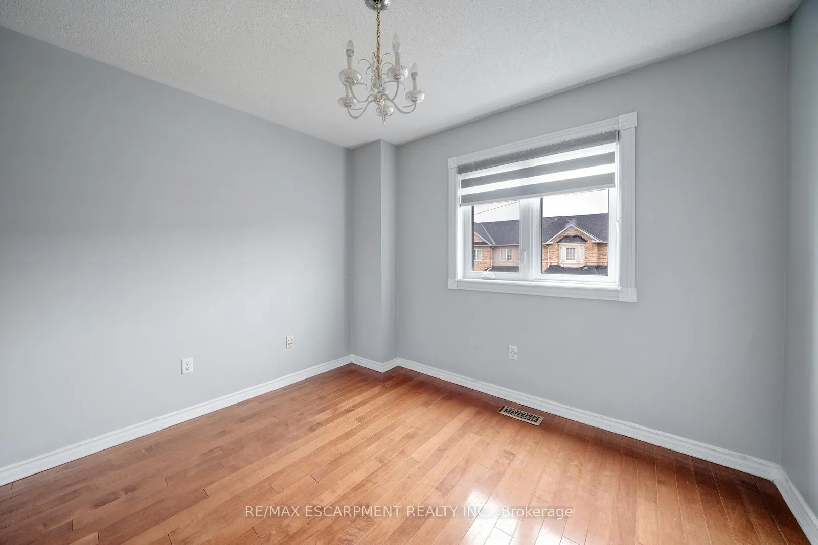 Photo 25 of 84 Andriana Crescent, Markham, Box Grove — HOMEH