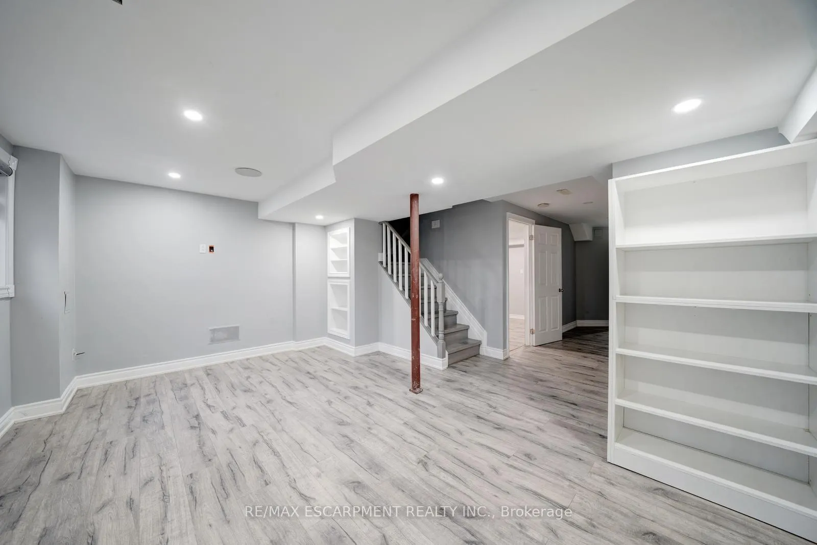 Photo 28 of 84 Andriana Crescent, Markham, Box Grove — HOMEH