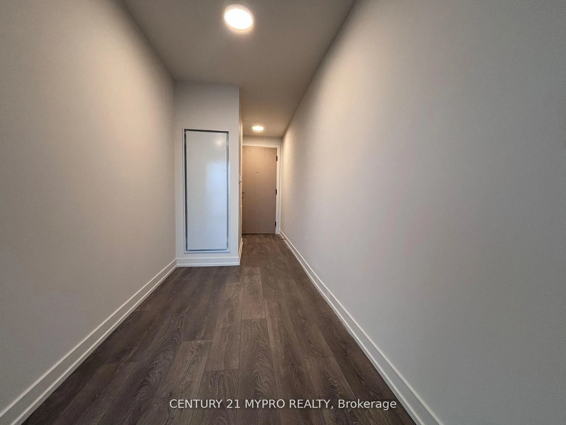 Photo 10 of Unit 818, 181 Sterling Road, Toronto, Dufferin Grove — HOMEH