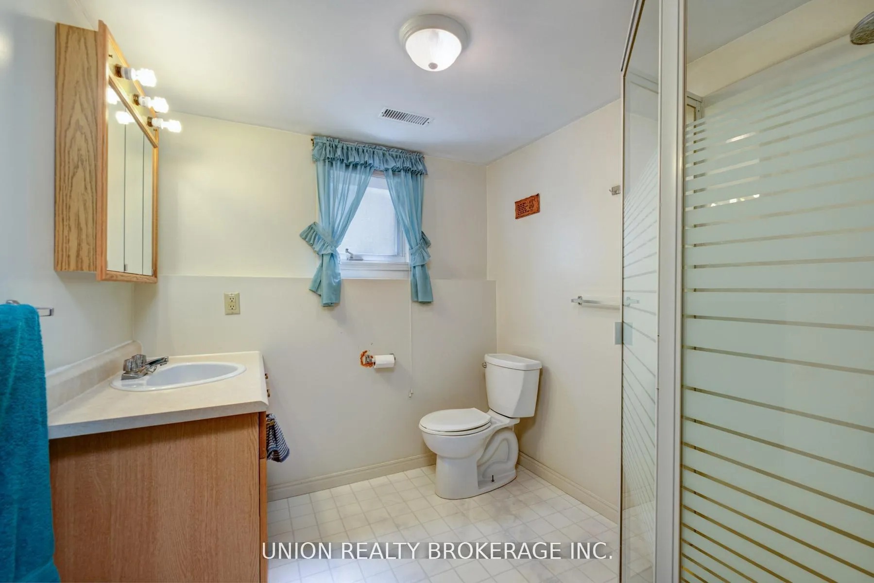 Photo 22 of 18 Birch Crescent, Kawartha Lakes, Bobcaygeon — HOMEH