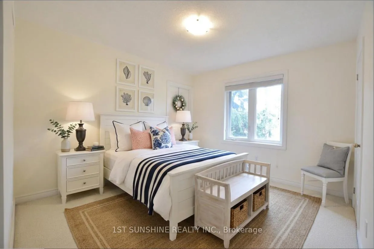 Photo 8 of 270 Moorland Crescent, Hamilton, Meadowlands — HOMEH
