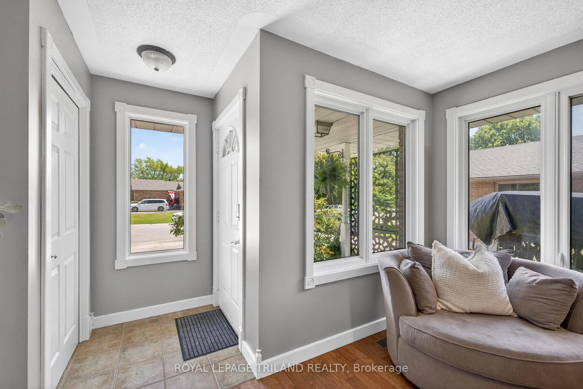 Photo 5 of 24 Farmington Avenue, Aylmer — HOMEH