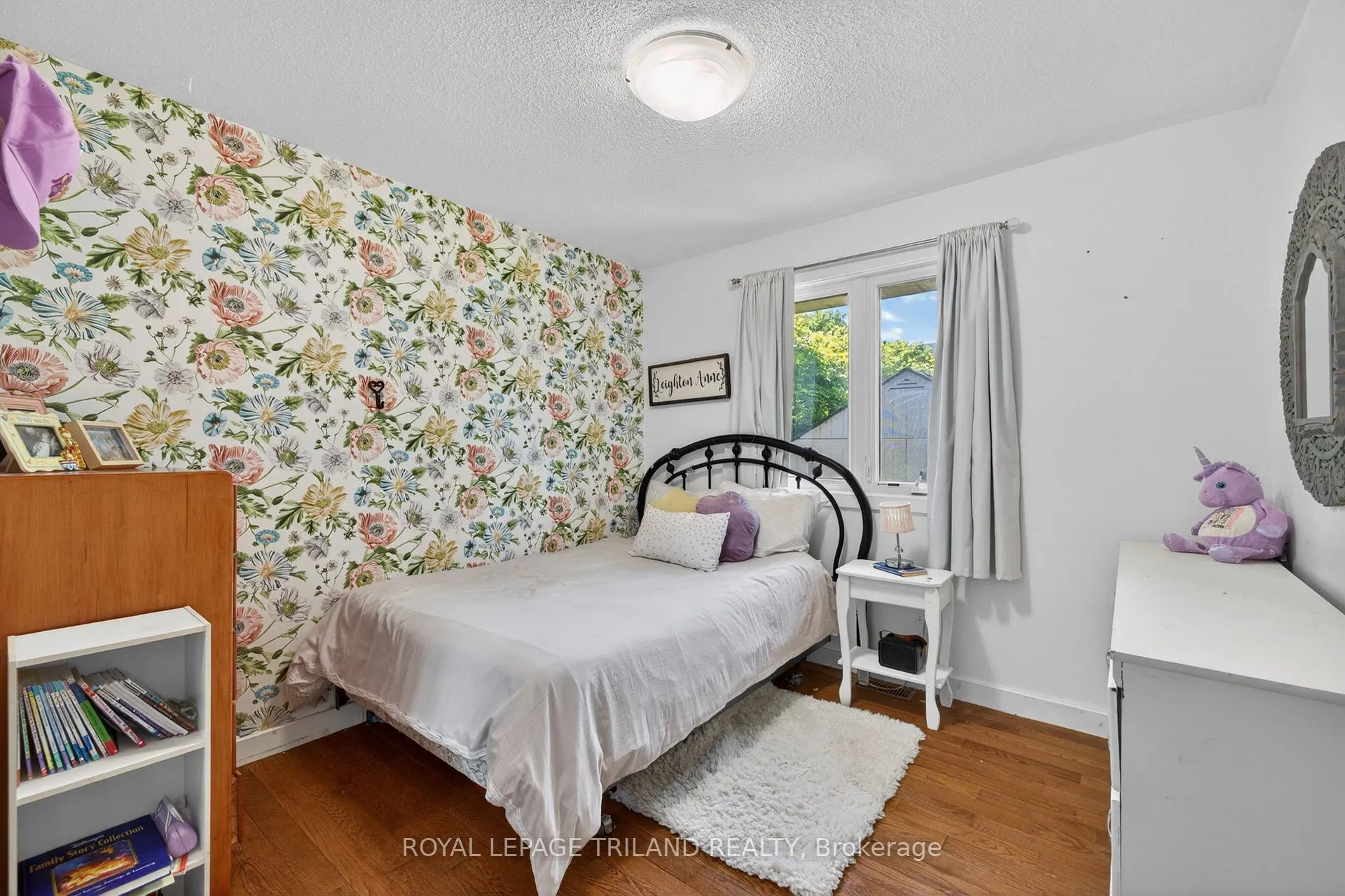 Photo 14 of 24 Farmington Avenue, Aylmer — HOMEH