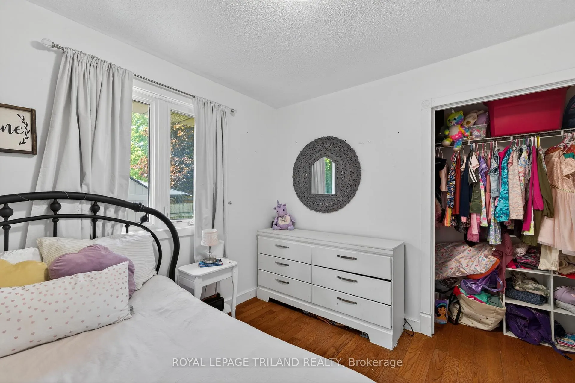 Photo 15 of 24 Farmington Avenue, Aylmer — HOMEH