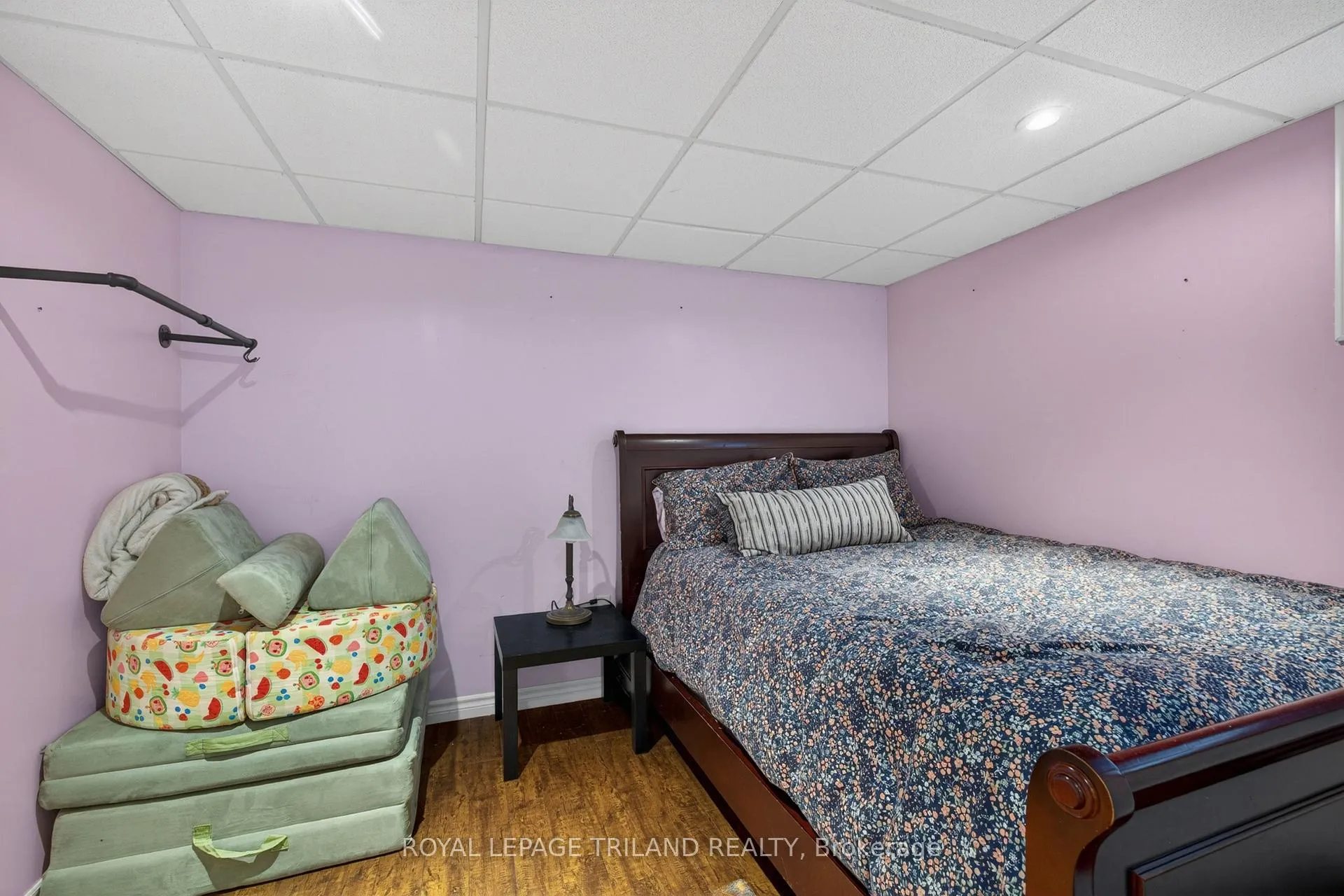 Photo 24 of 24 Farmington Avenue, Aylmer — HOMEH