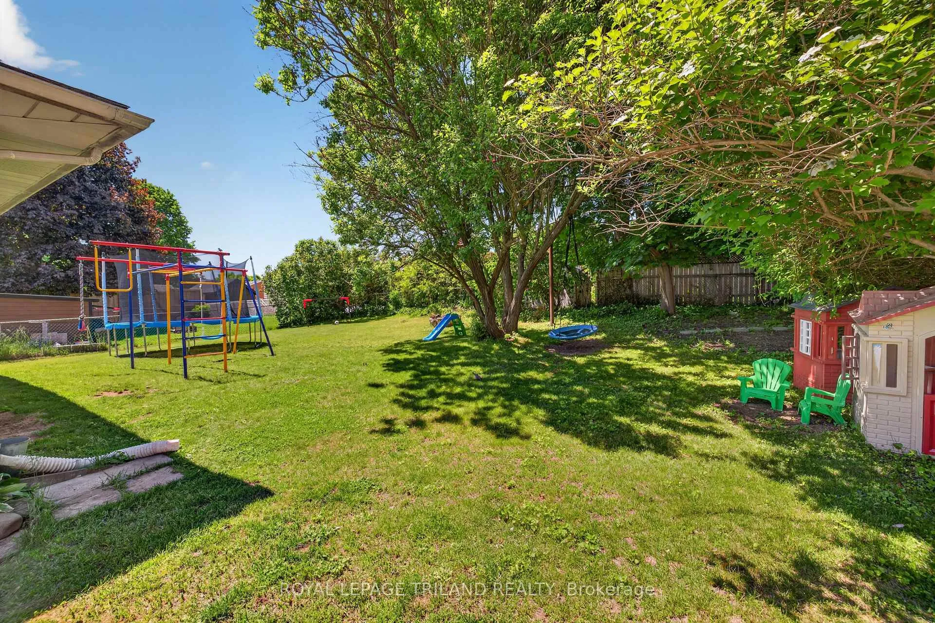 Photo 28 of 24 Farmington Avenue, Aylmer — HOMEH